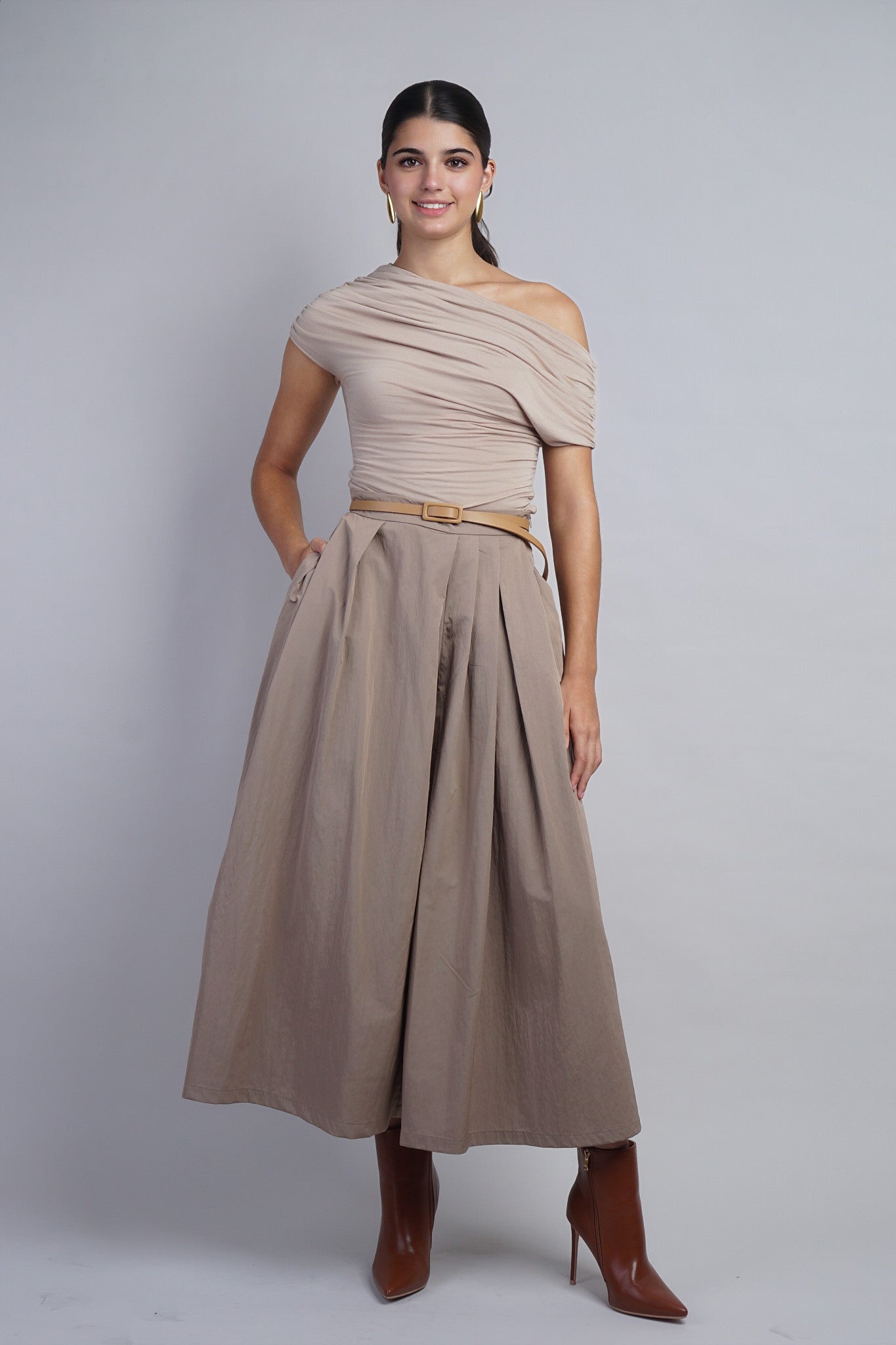Taupe Relaxed Fit With Draped Detail SSLV Top