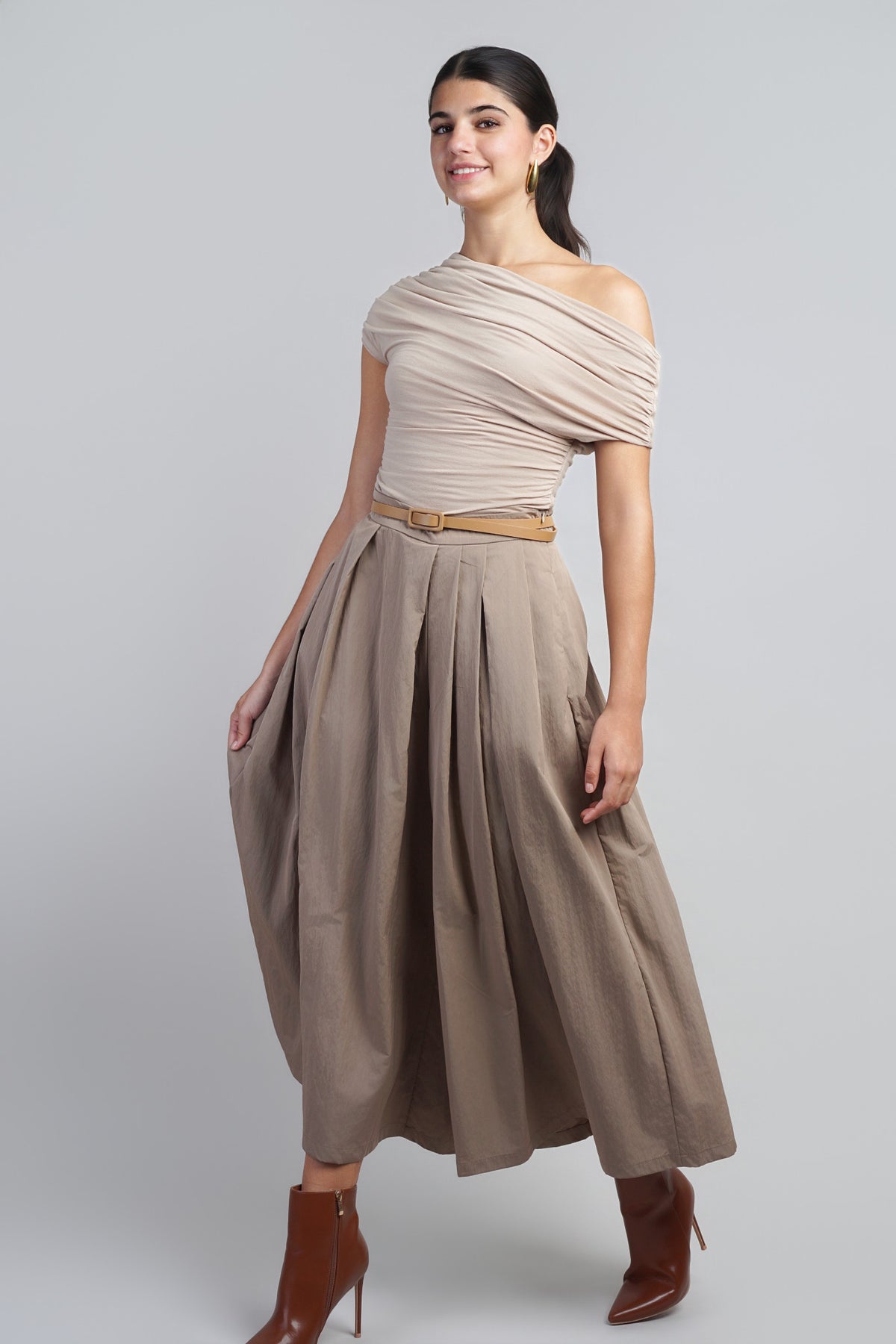 Khaki Flowy Pleated Wide-leg Pant