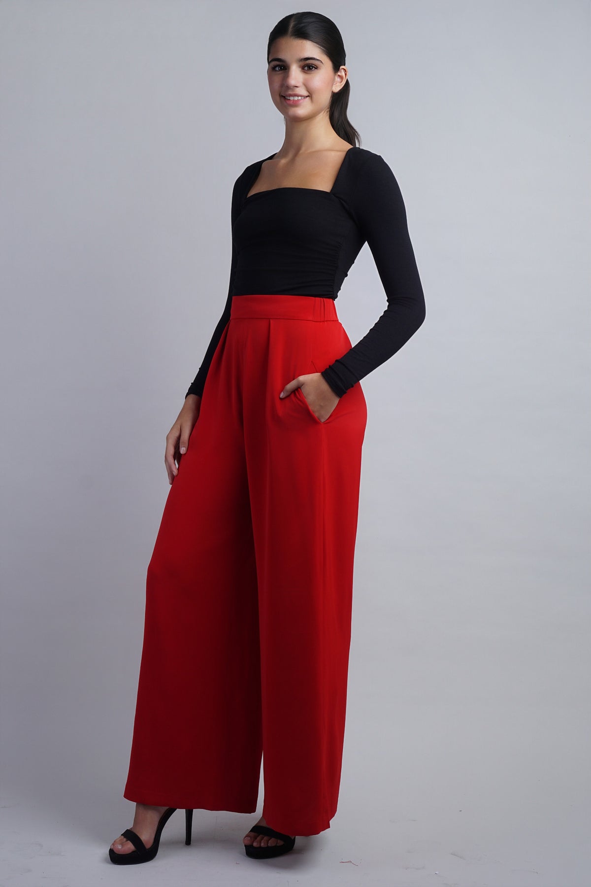 Red Pleated High Waist Relaxing Leslie Pants