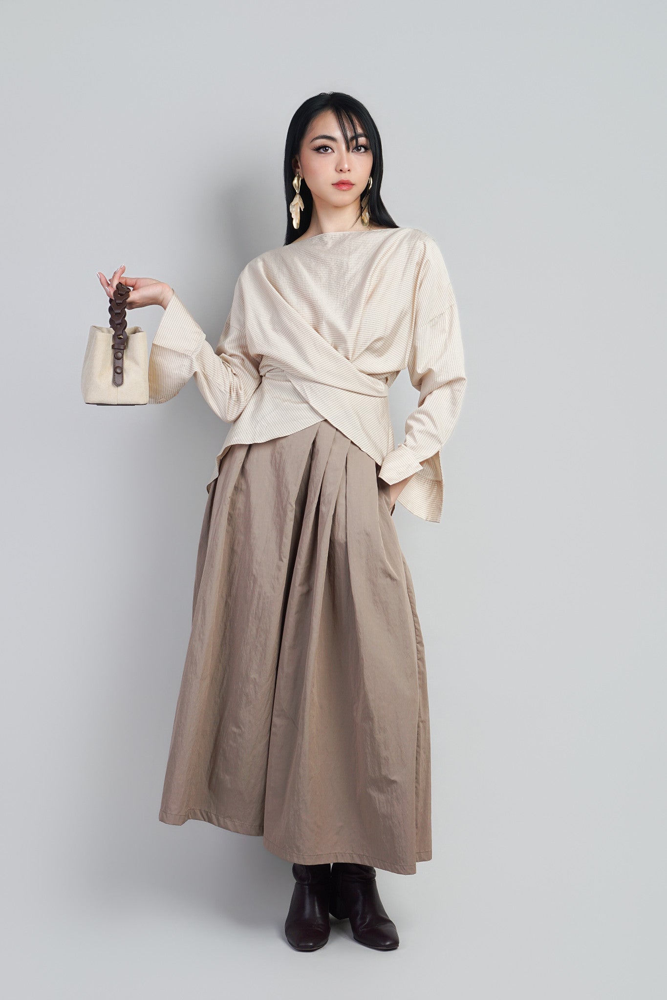 Taupe Mini Blk Stripe Soft Wrap Top