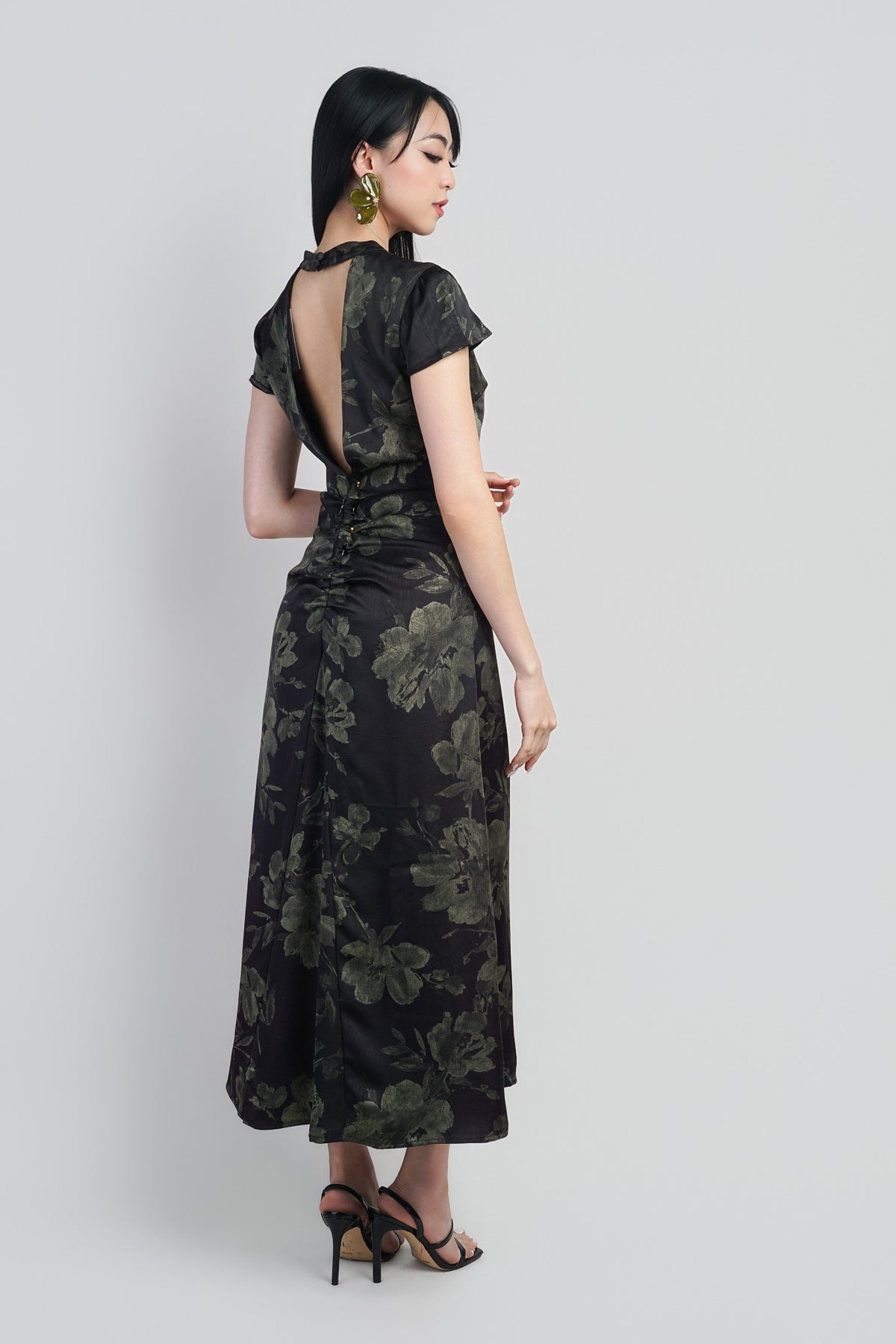 Black/Olive Floral Print Foil Cap Sleeve V Back Neck Midi Dress