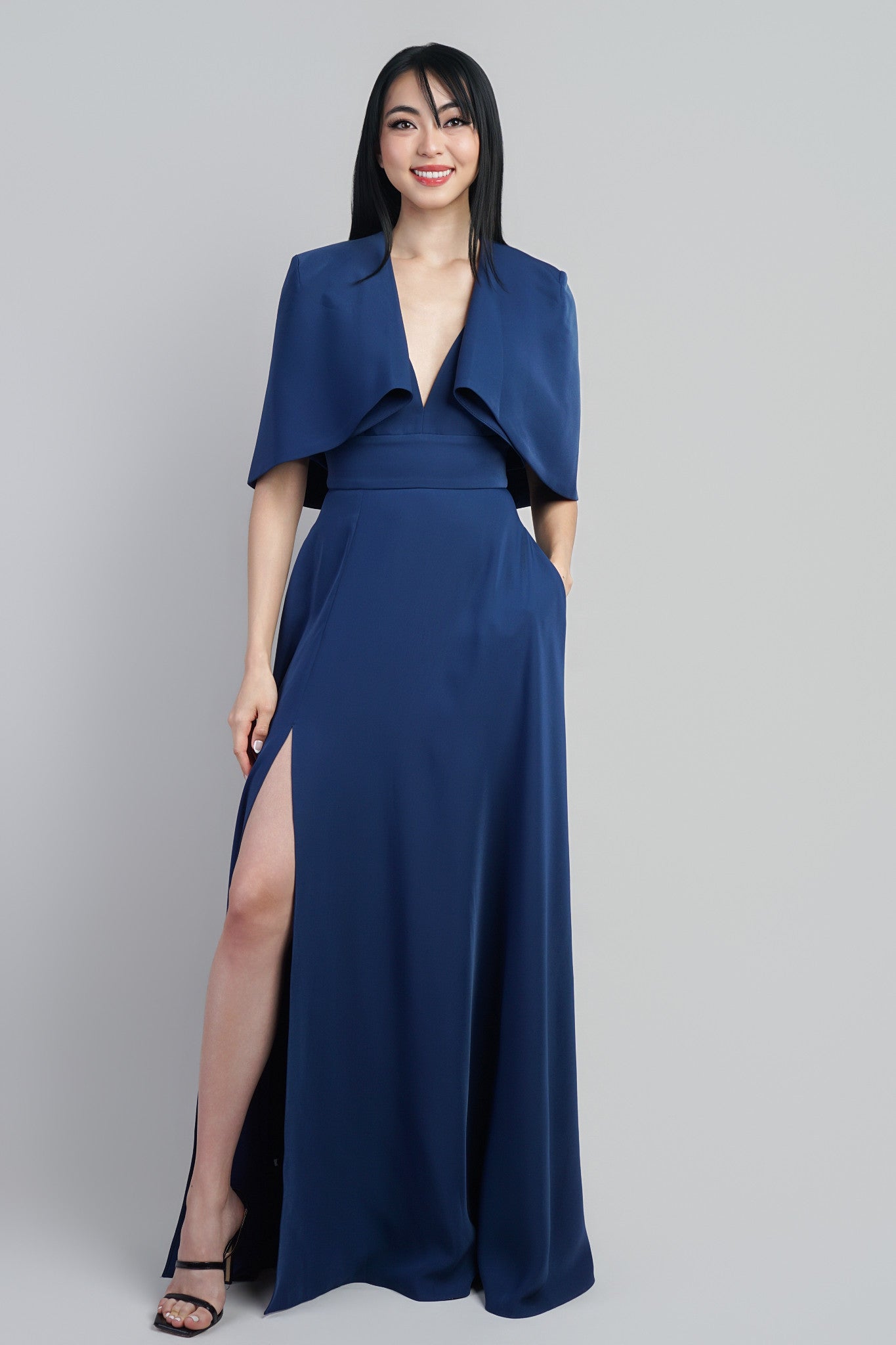 Dark Blue Short Cape/Bolera