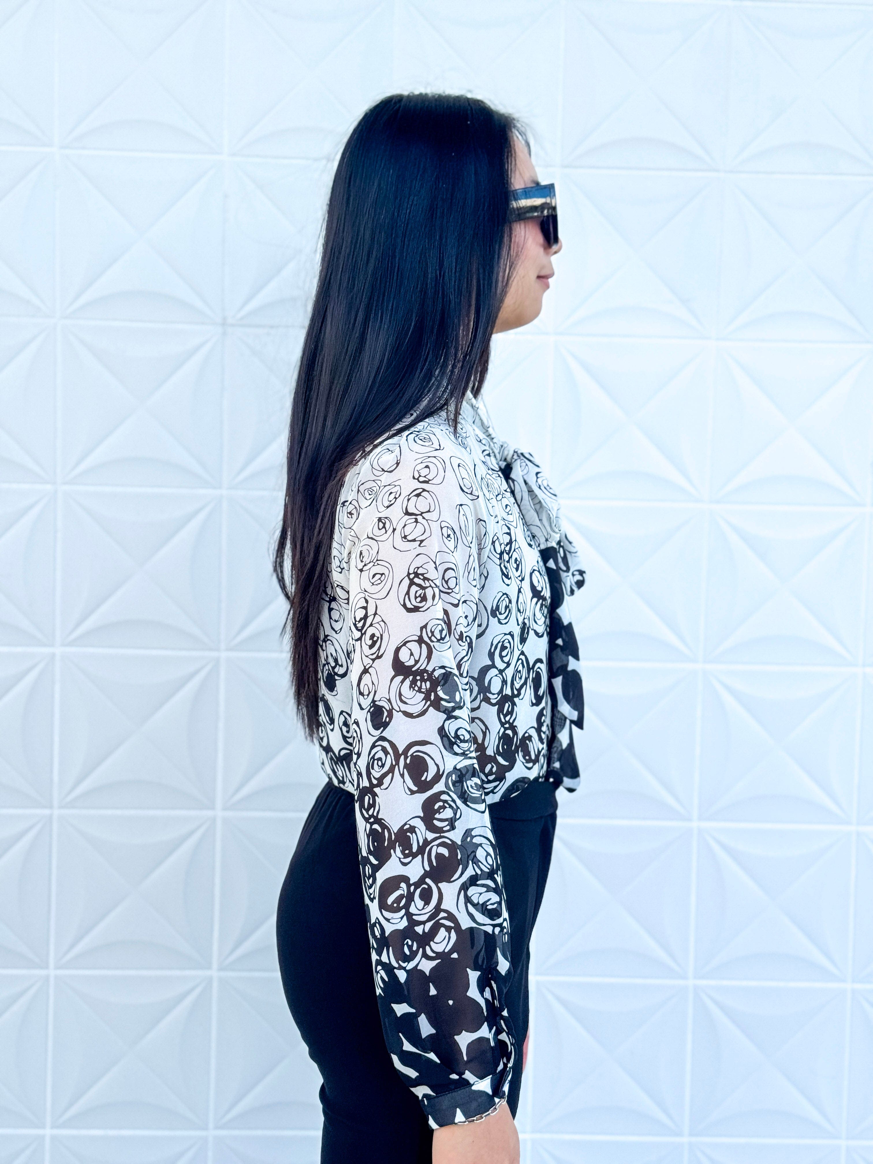 Private Label Black Rose Ombre Tie Front Top