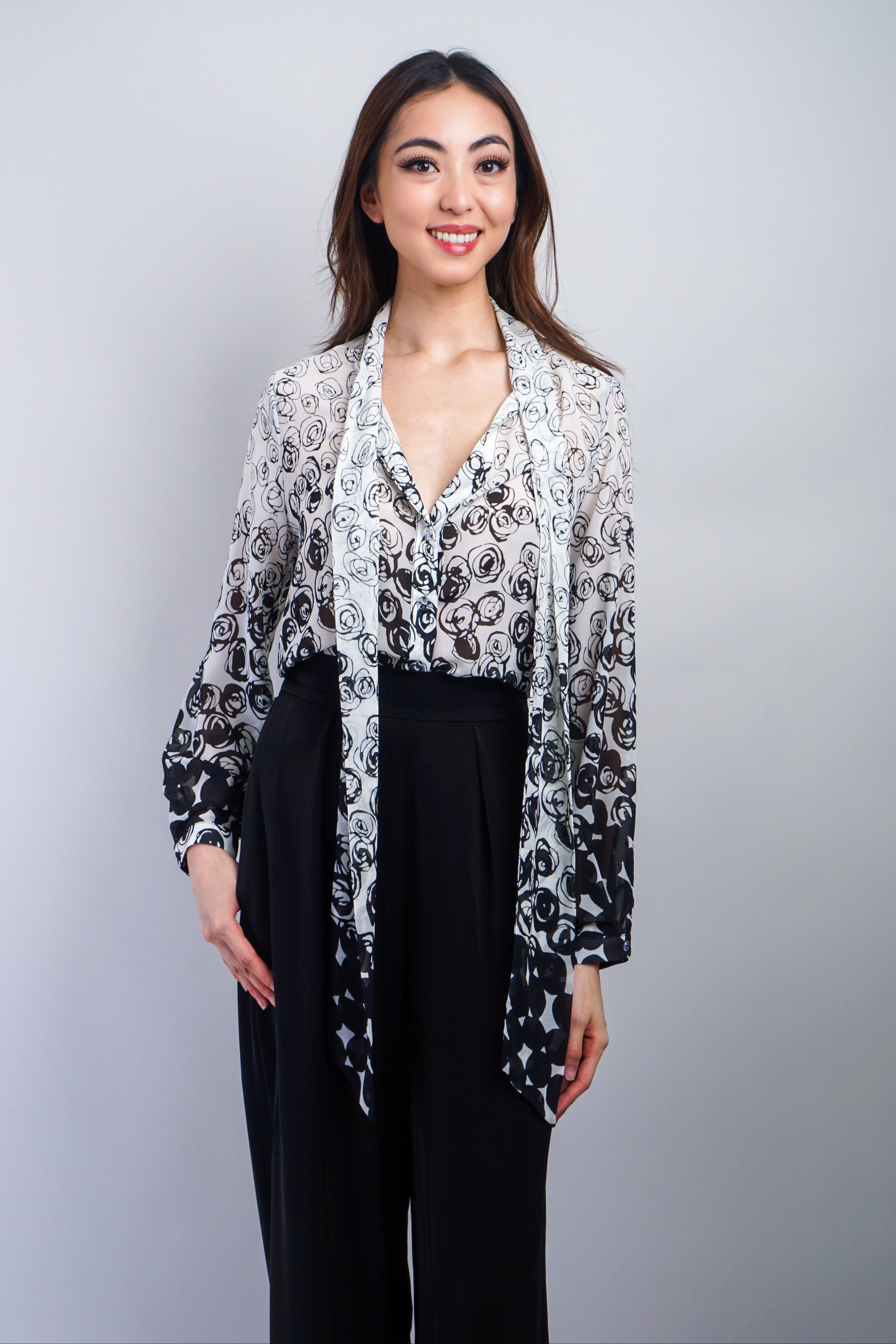 Private Label Black Rose Ombre Tie Front Top