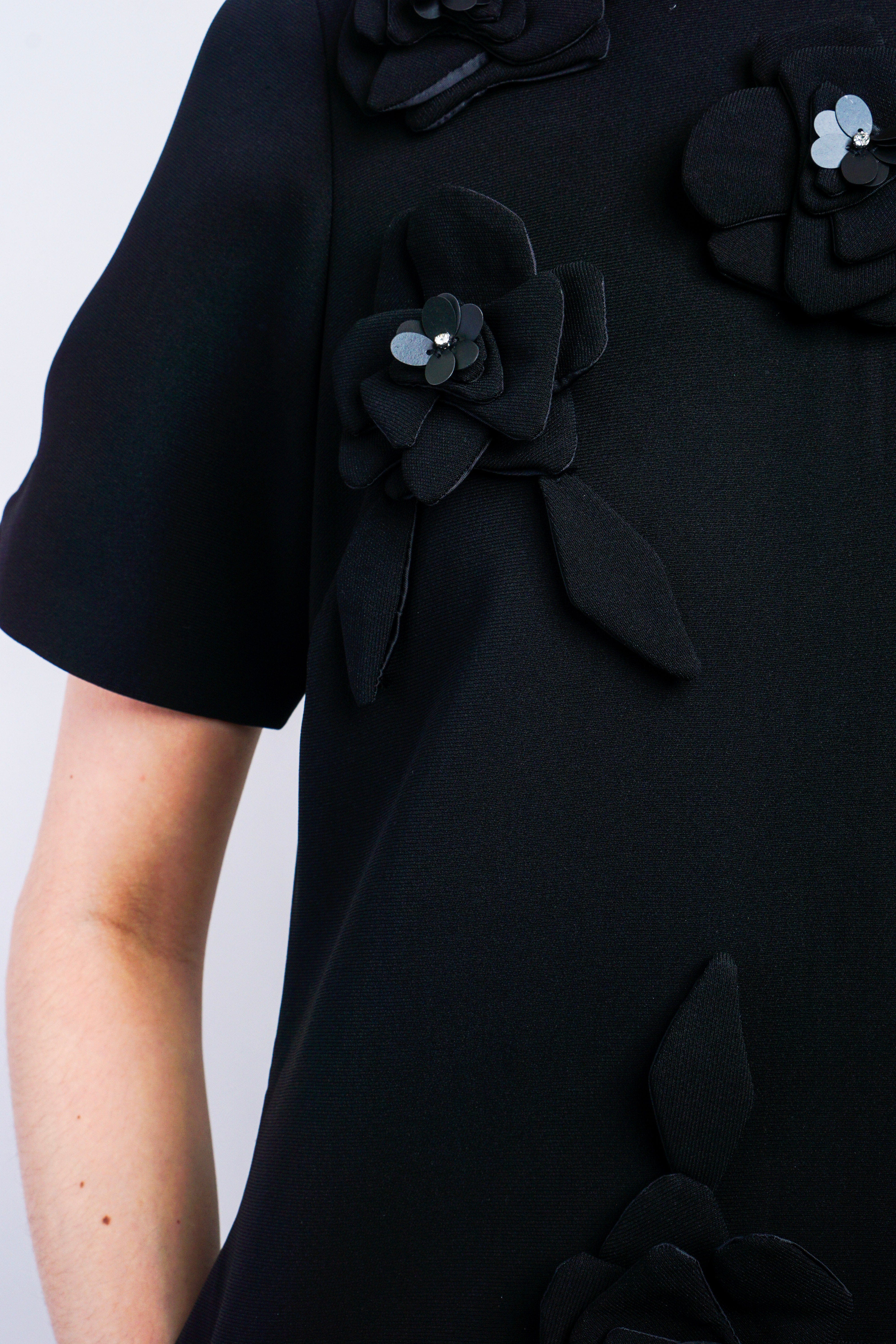 Private Label DRESSES Black Flower Shift Dress