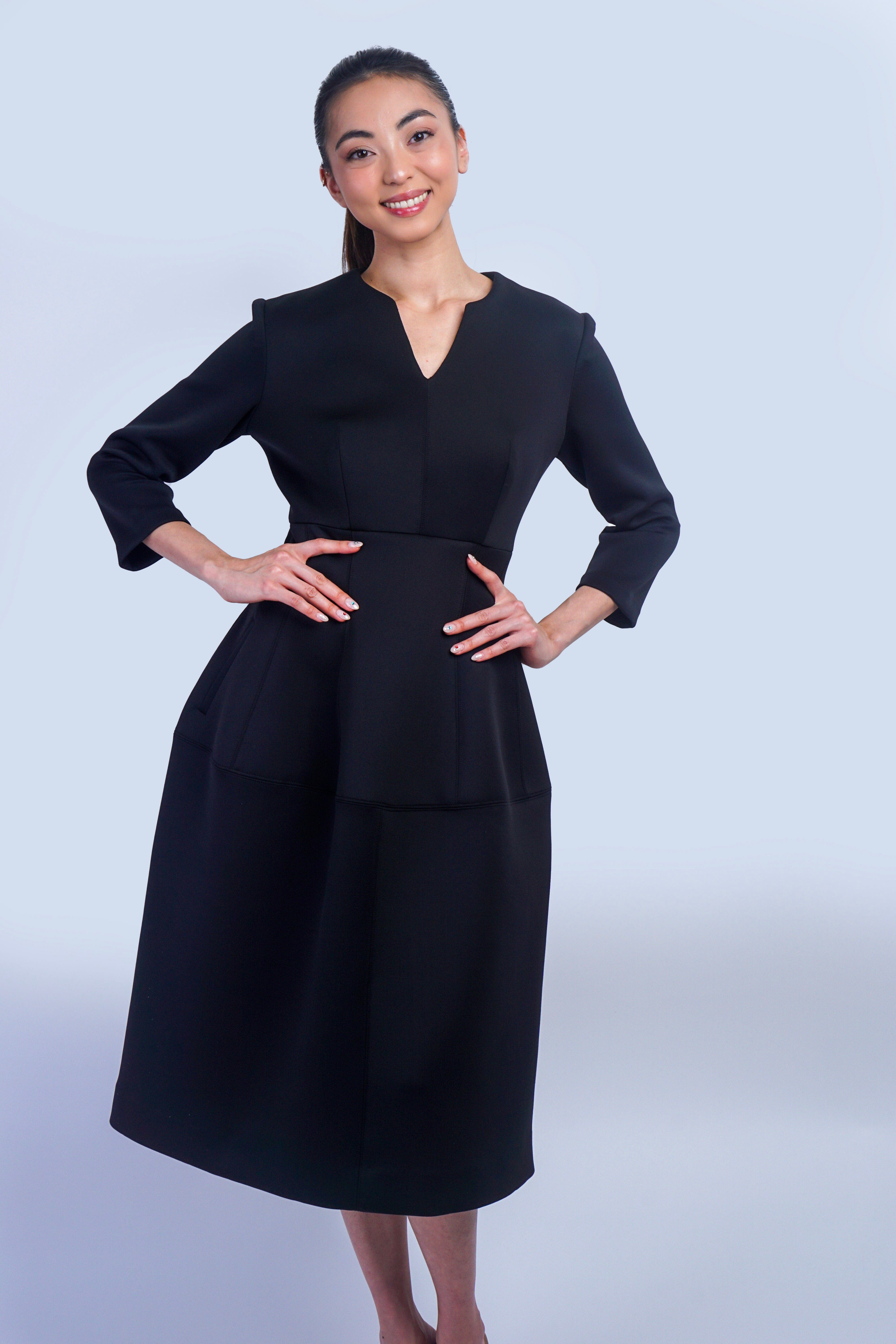 Chloe Dao DRESSES Black V Neck Neoprene Midi Dress