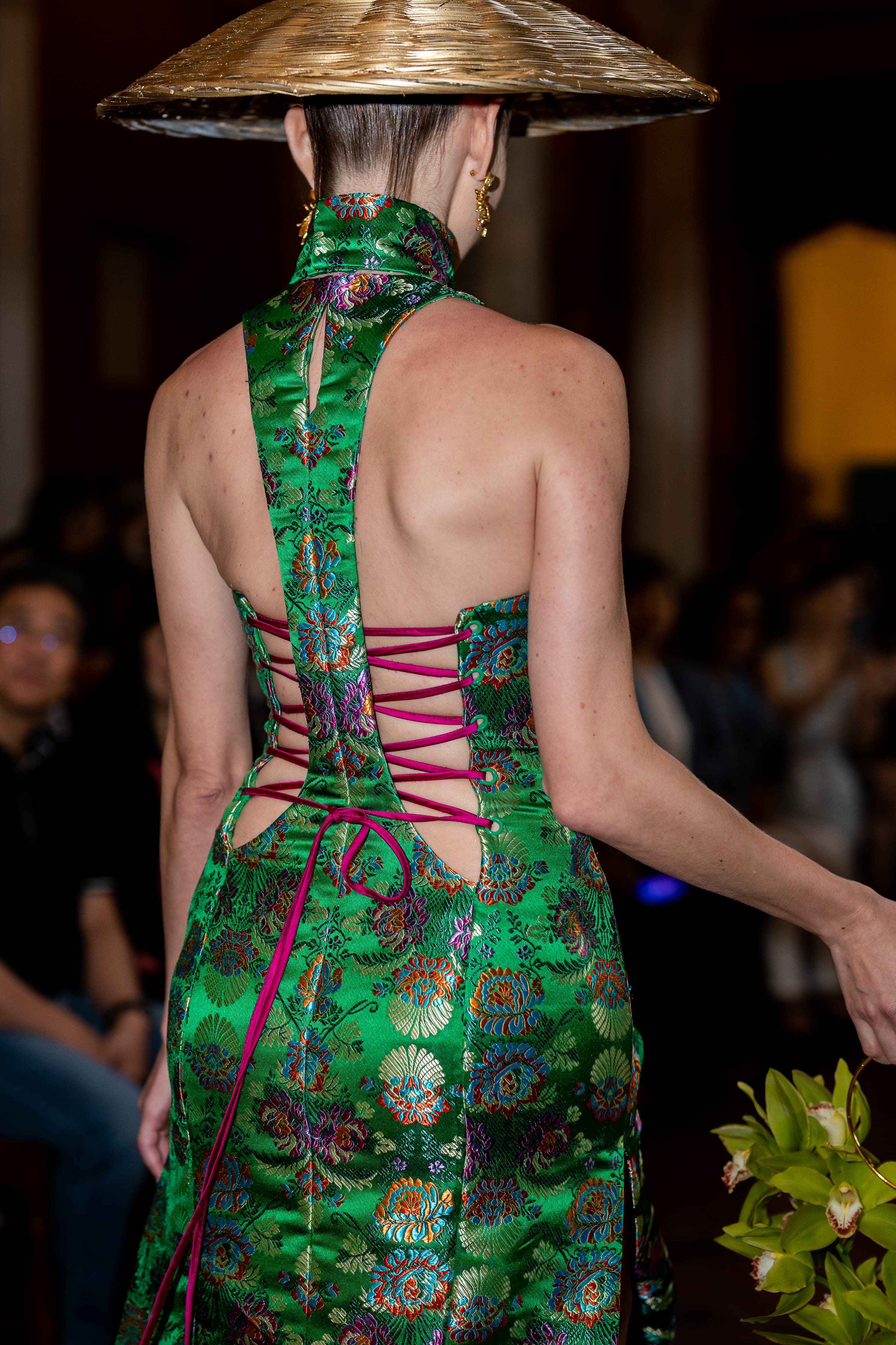 Chloe Dao DRESSES Size 6 Green Brocade Mandarin Corset Gown