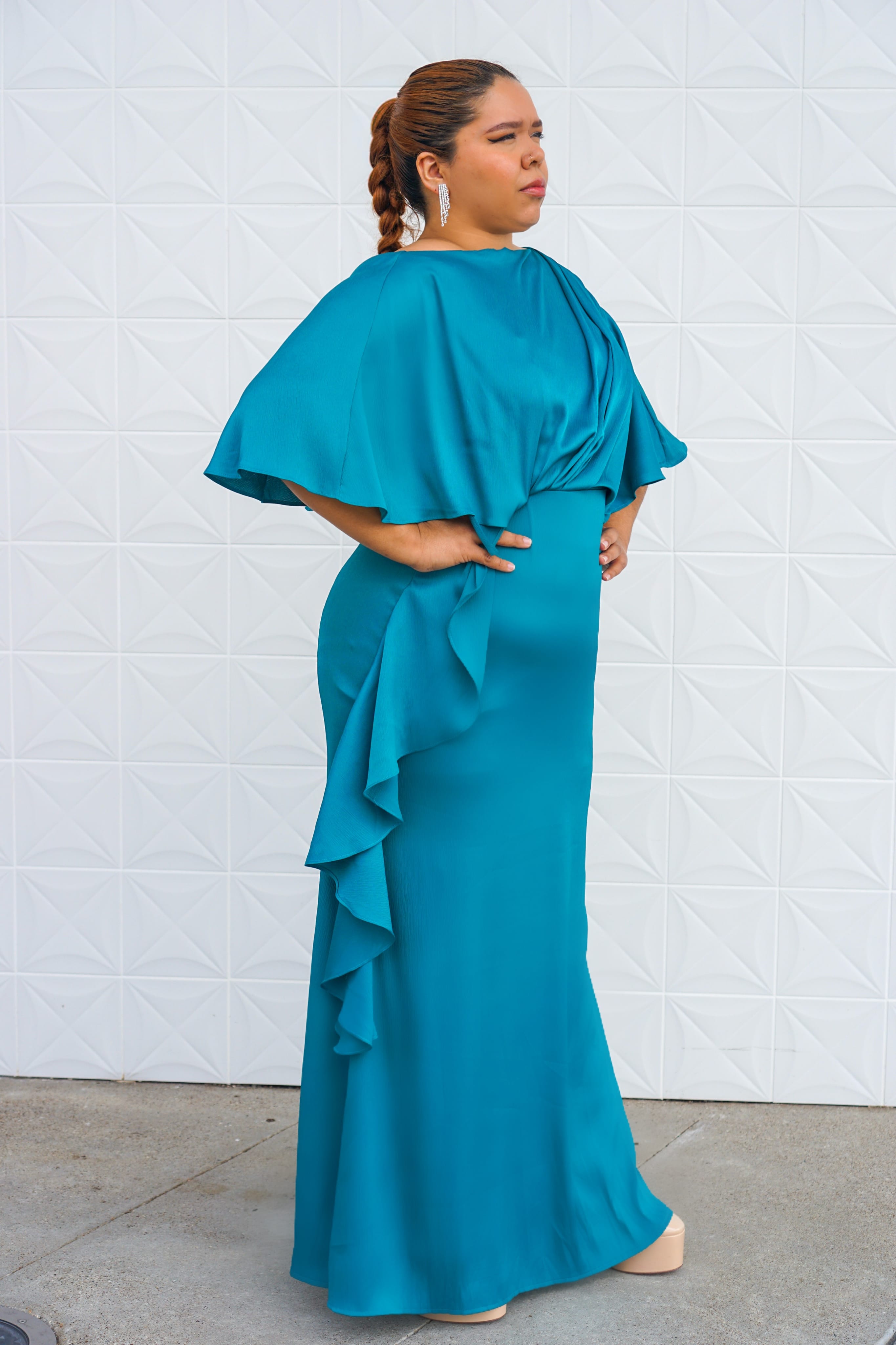 Private Label DRESSES Teal Plus Gown With Sleeve