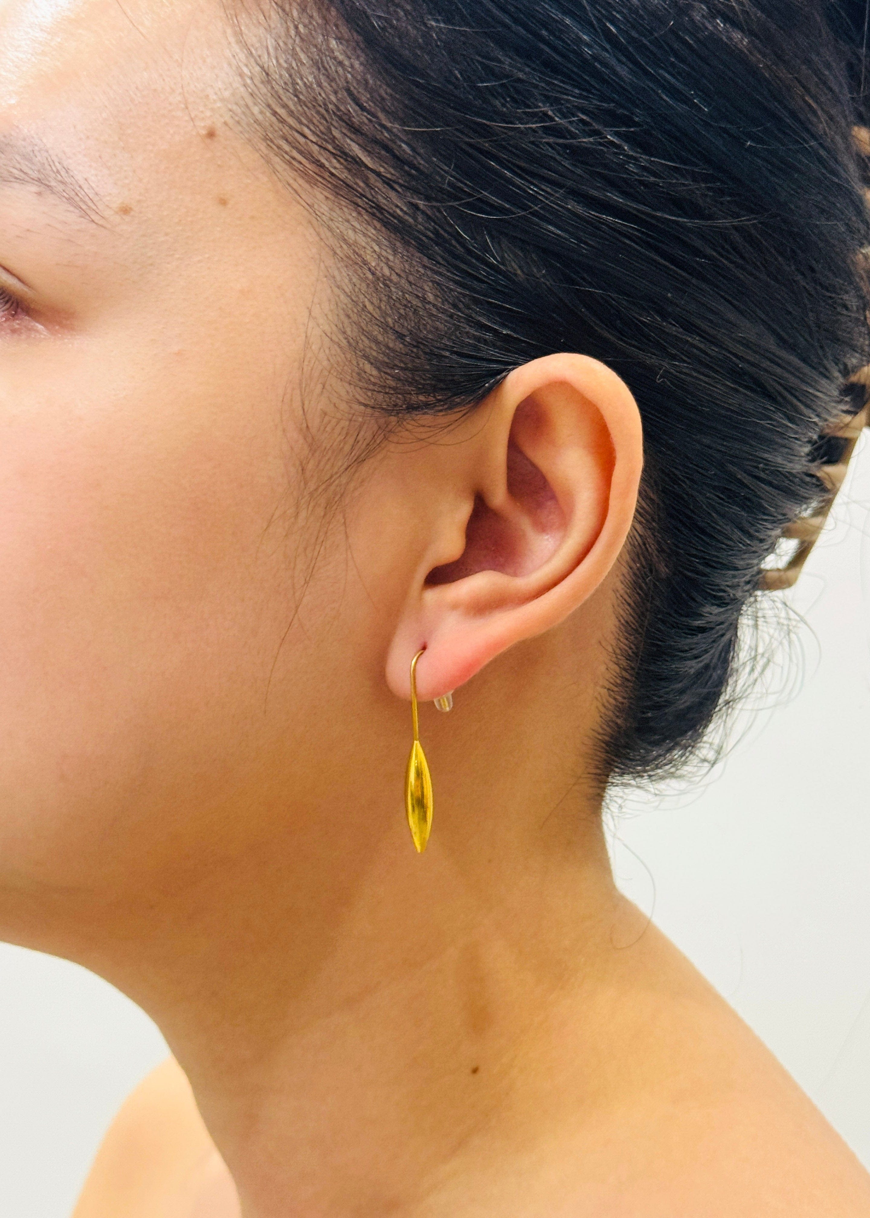 Private Label EARRINGS Gold Stainless Steel Teardrop-Shaped Earrings