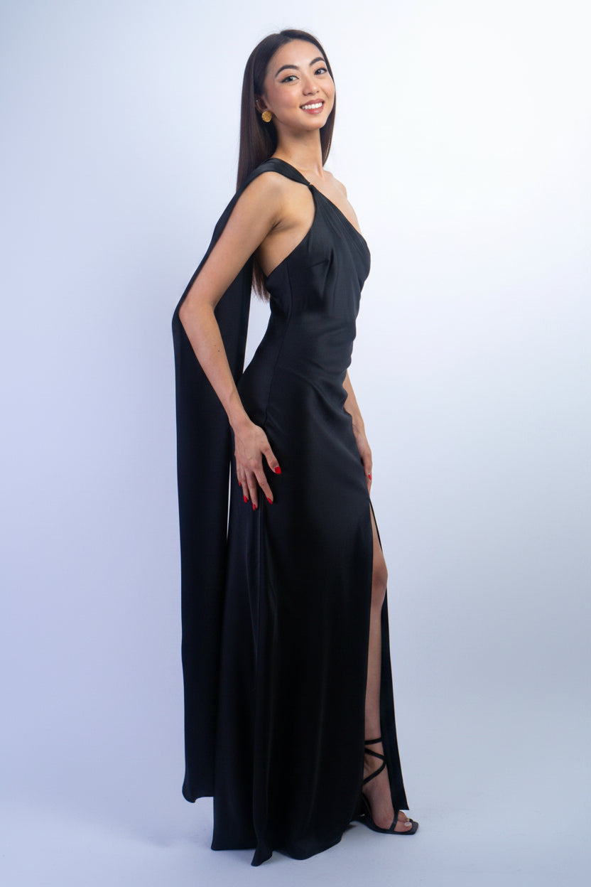 Private Label GOWNS Black One Shoulder Long Scarf Gown