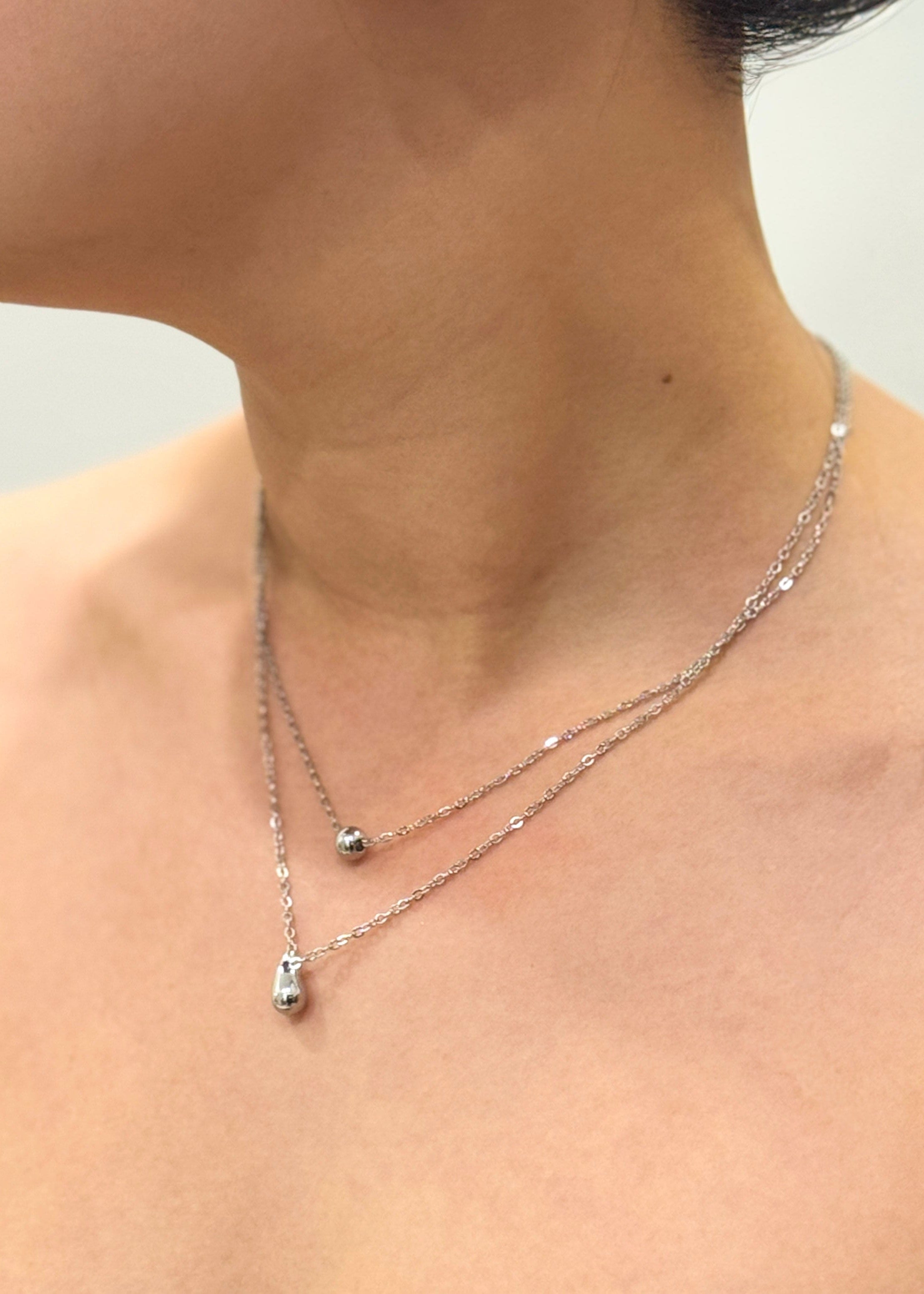Private Label NECKLACES Silver Water Droplets Necklace