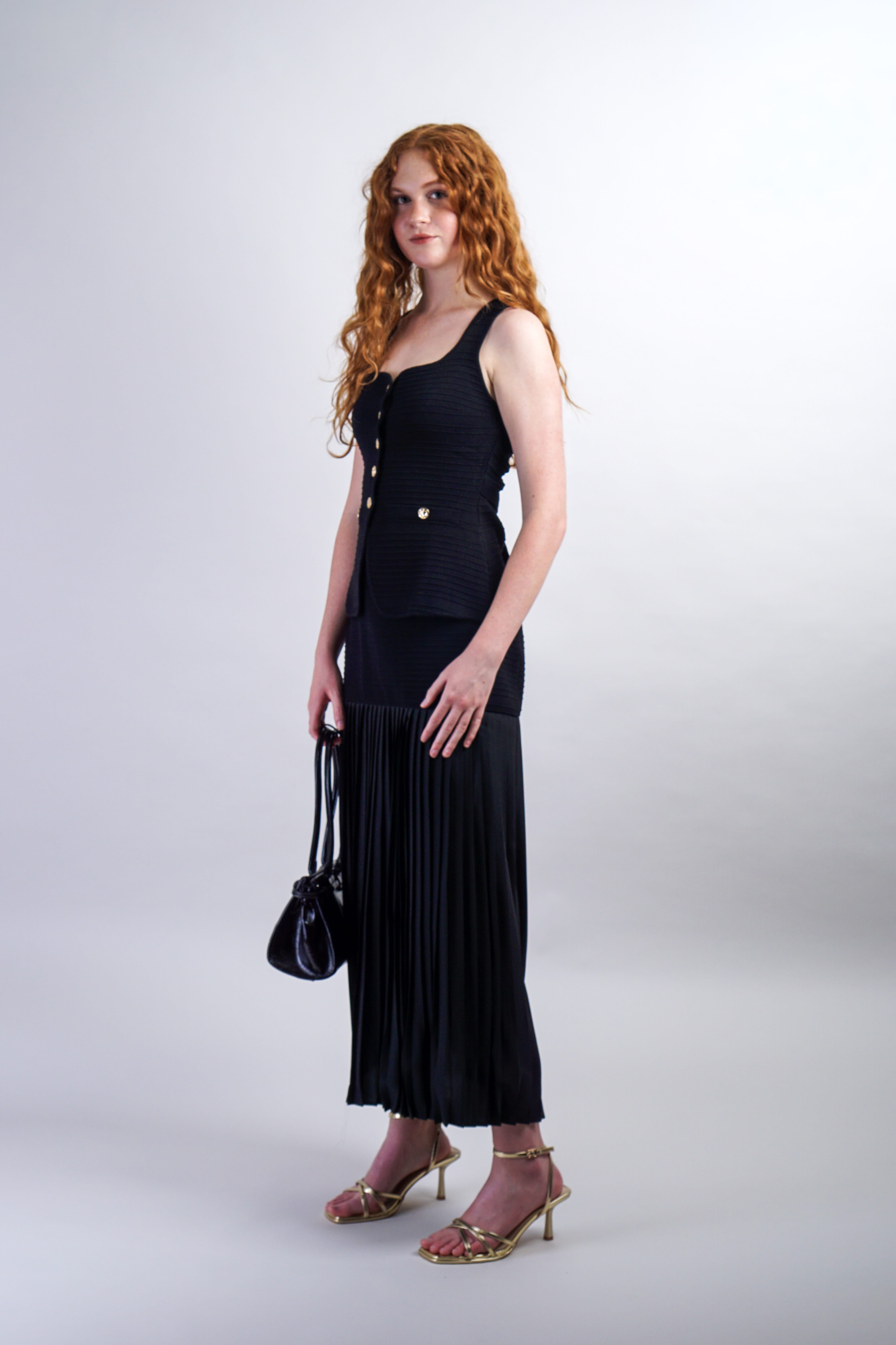 Private Label SKIRTS Black Yoke Pleated Skirt
