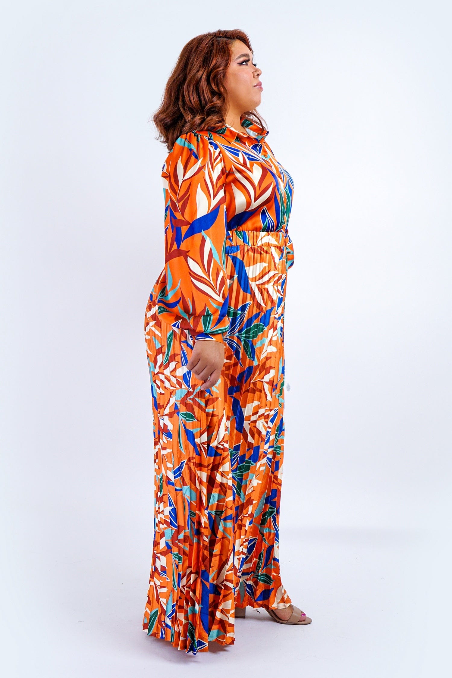 DCD SKIRTS Plus Rust Multicolor Leaf Print Satin Pleated Skirt