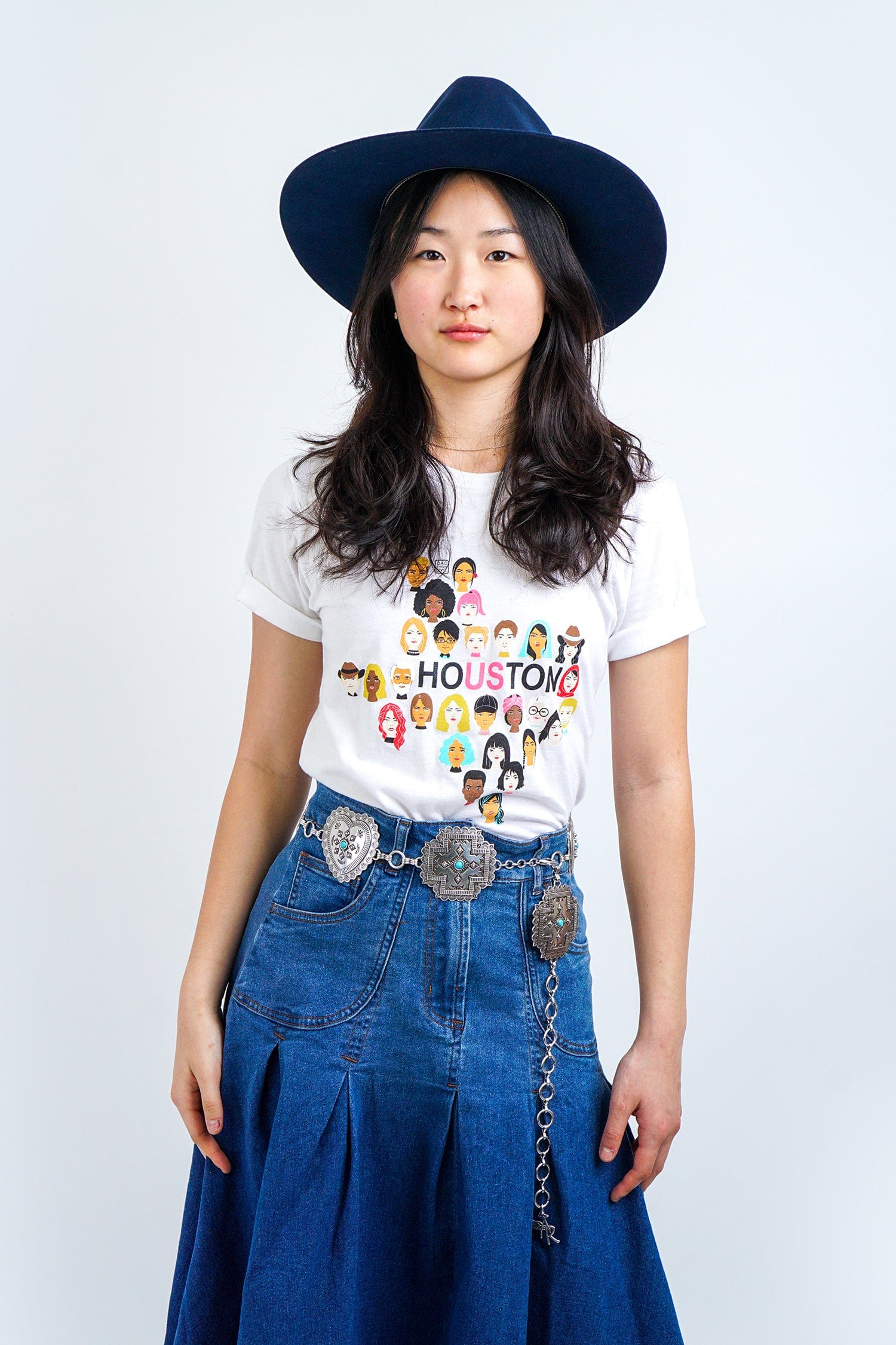 Chloe Dao TOPS Houston Us T-Shirt in White