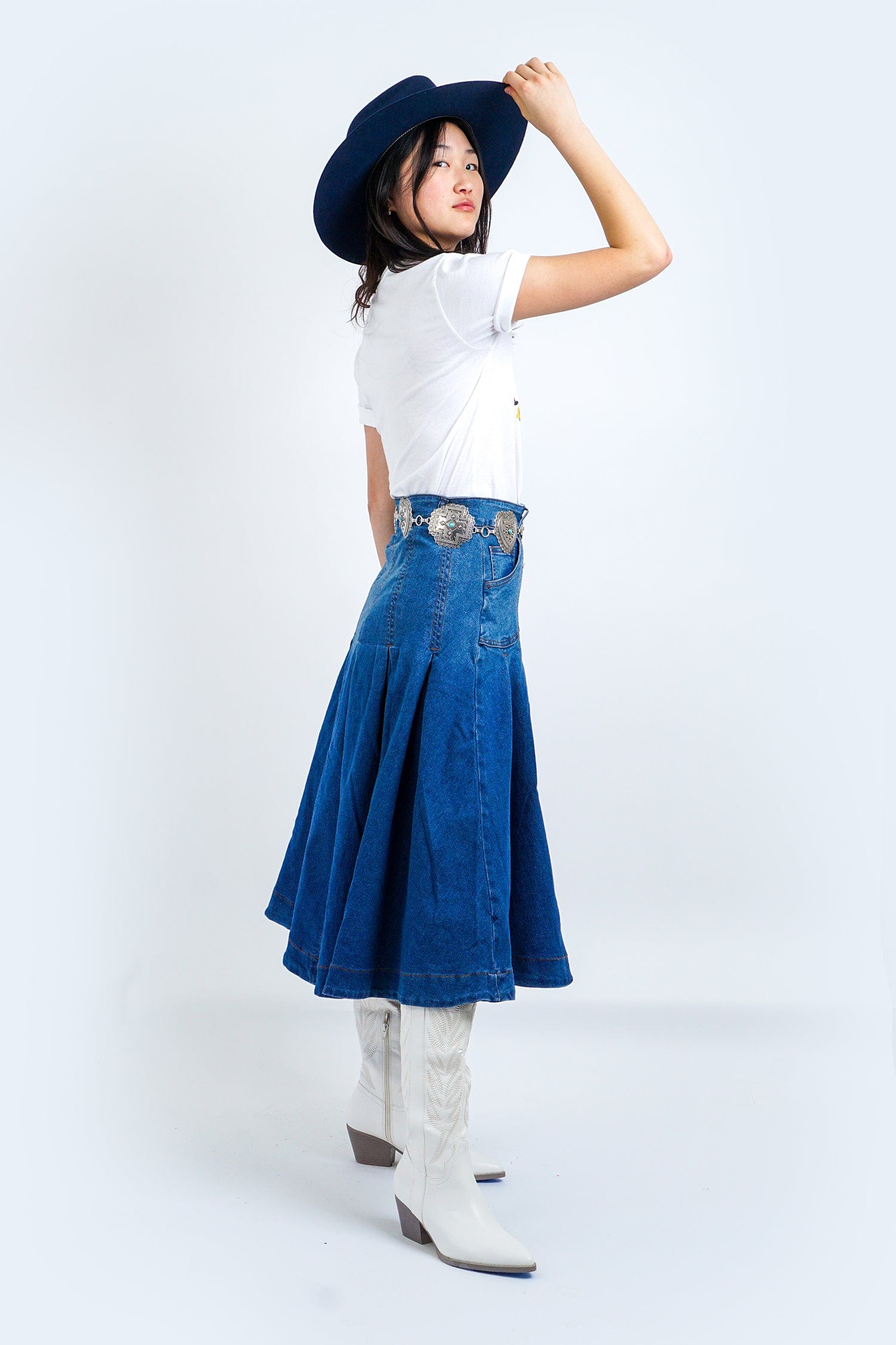 Chloe Dao TOPS Houston Us T-Shirt in White
