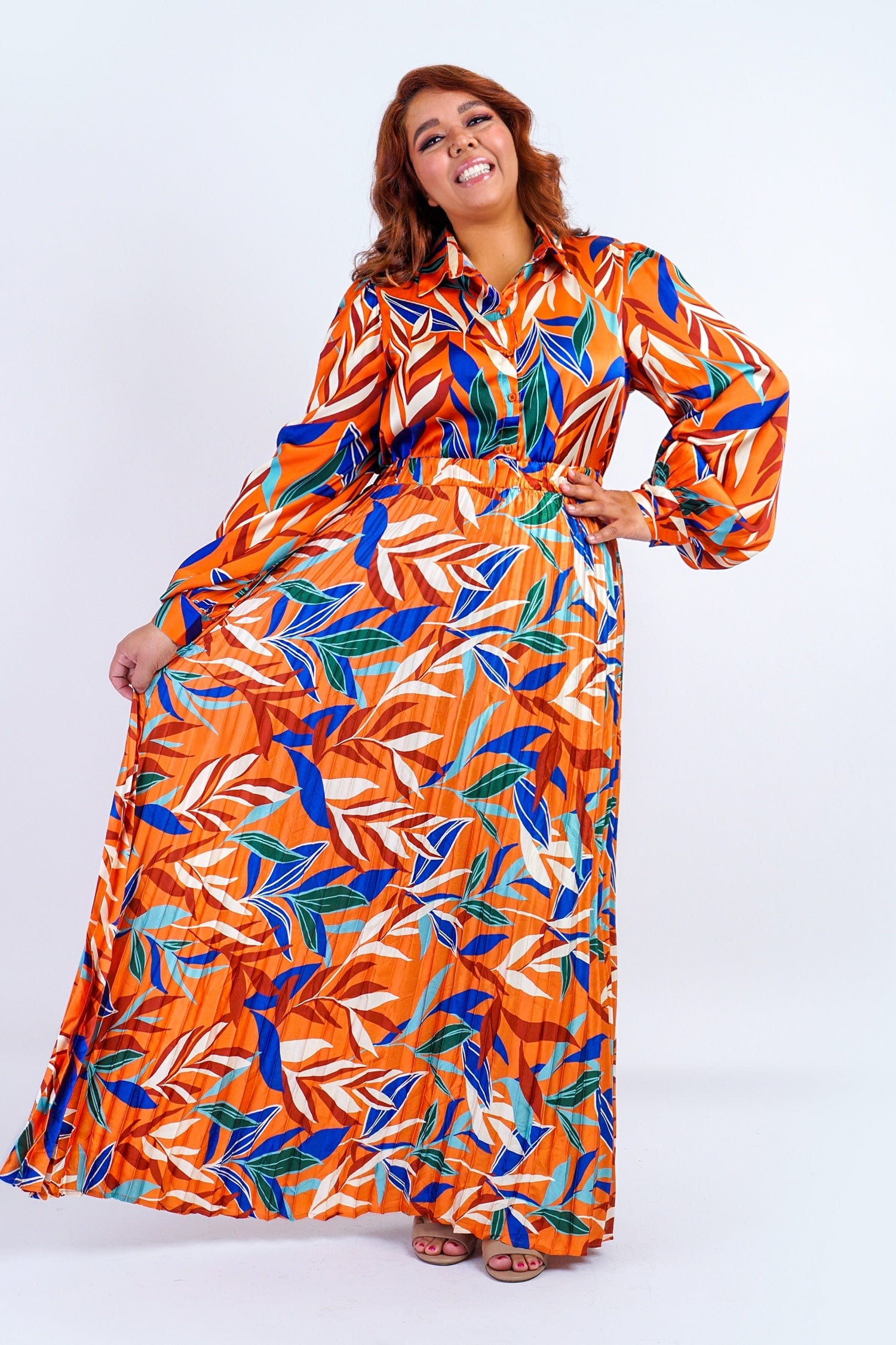 DCD TOPS Plus Rust Multicolor Leaf Print Satin L/S Top