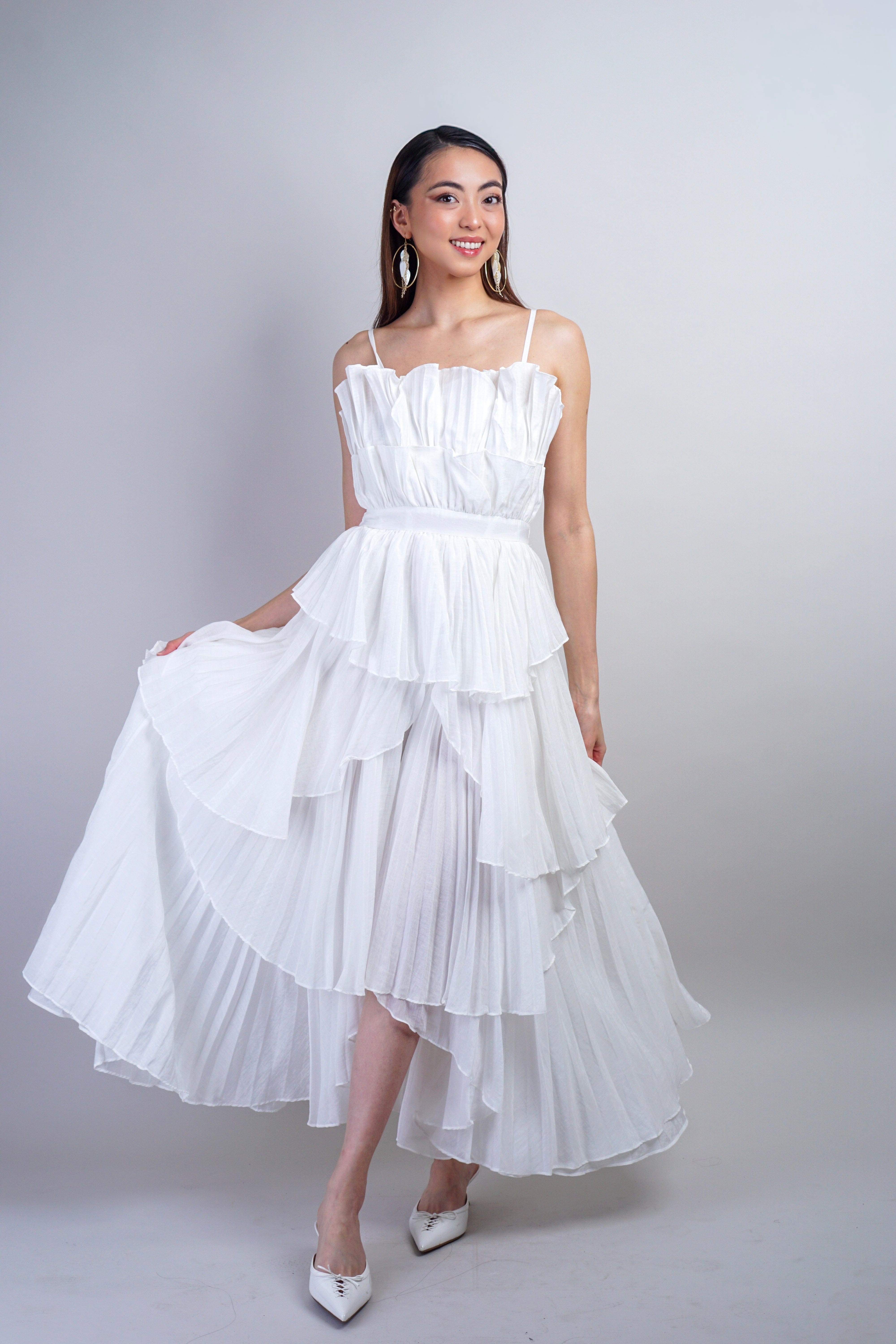 Private Label White Ruffle Sleeveless Maxi Dress