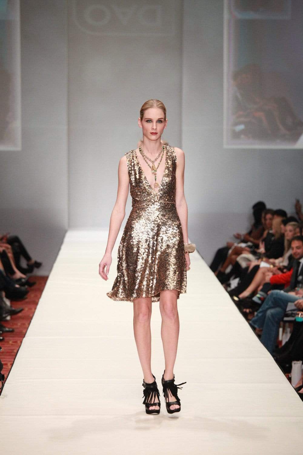 Meesa Dress - Chloe Dao