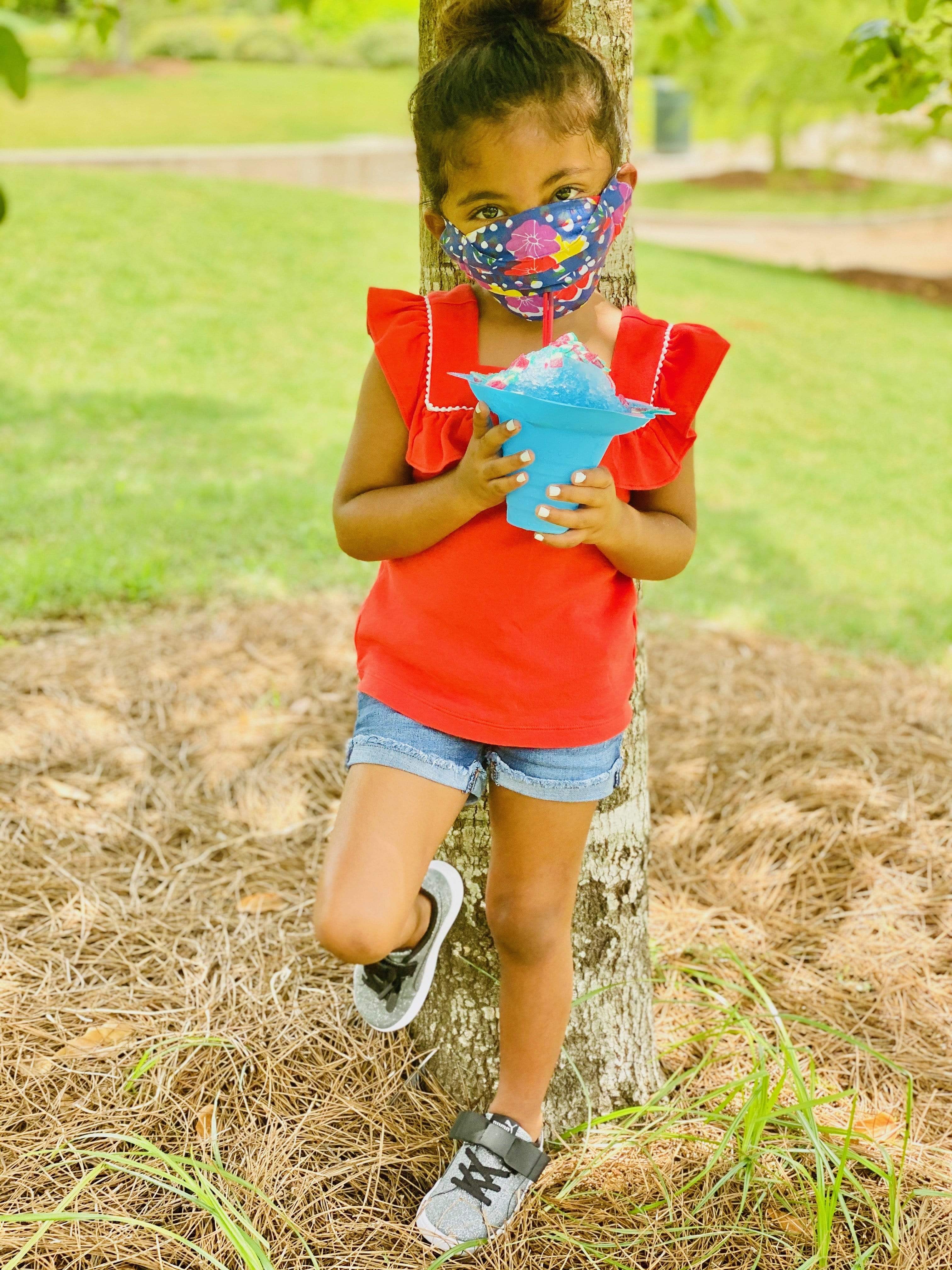 Safely Sip Face Masks Safely Sip Mask in Winter Garden Floral - Chloe Dao