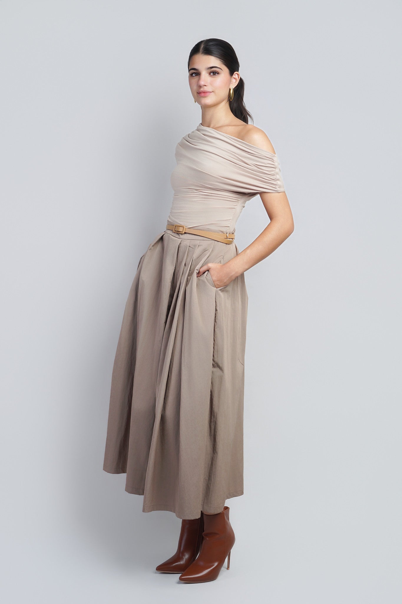 Khaki Flowy Pleated Wide-leg Pant