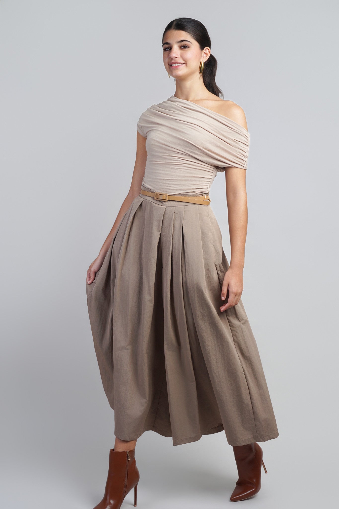 Khaki Flowy Pleated Wide-leg Pant