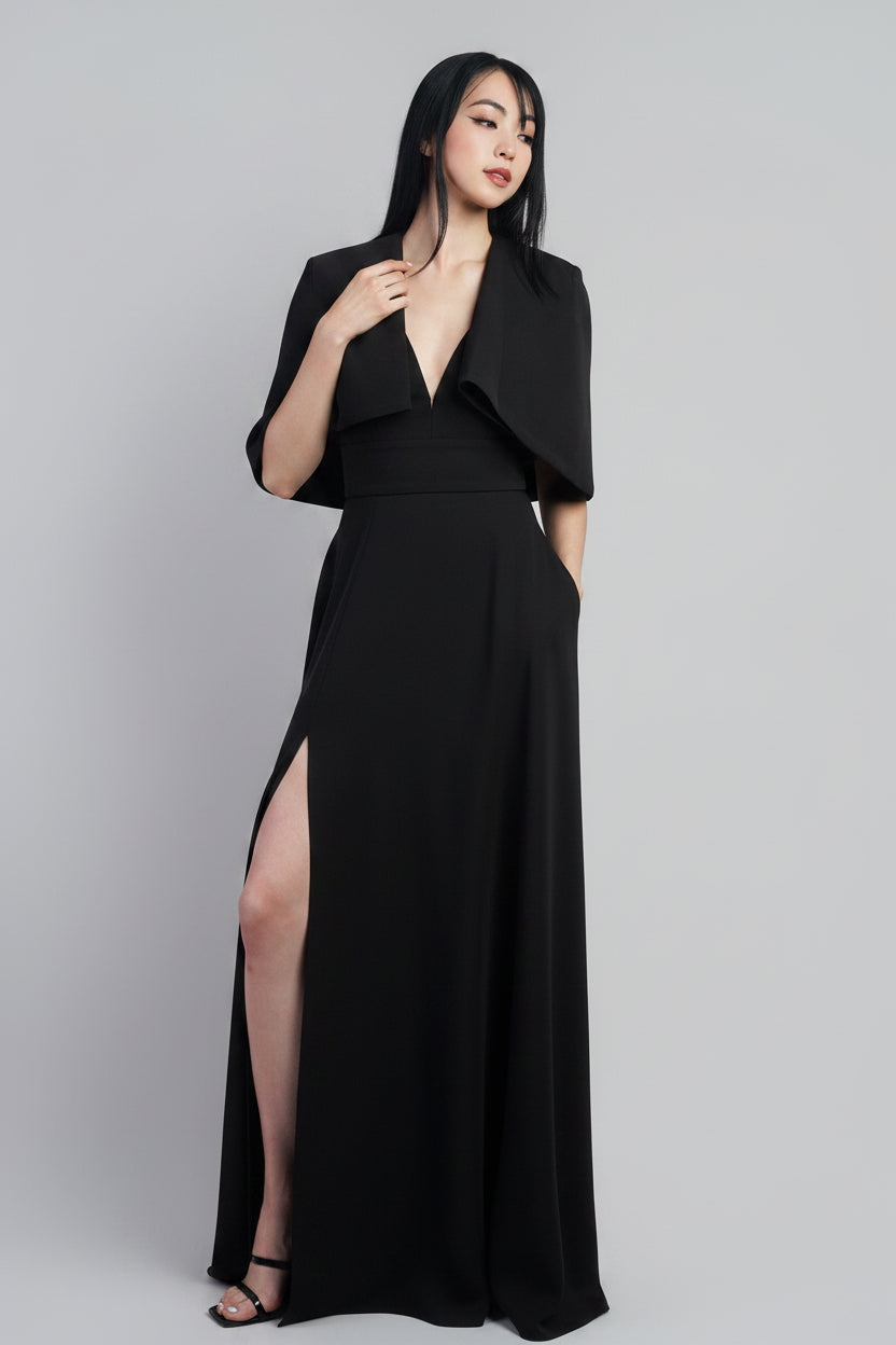 Black Short Cape/Bolera