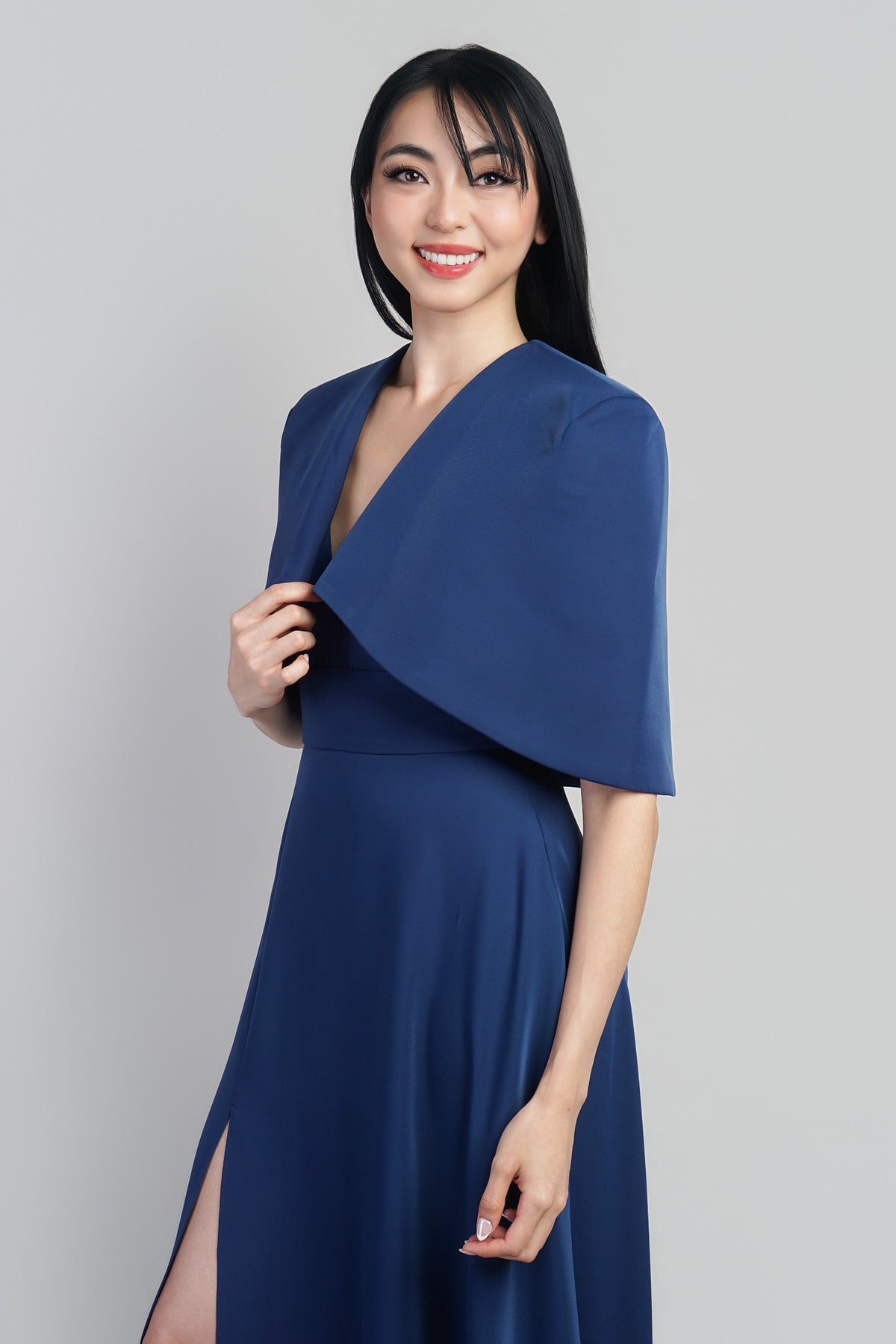 Dark Blue Short Cape/Bolera