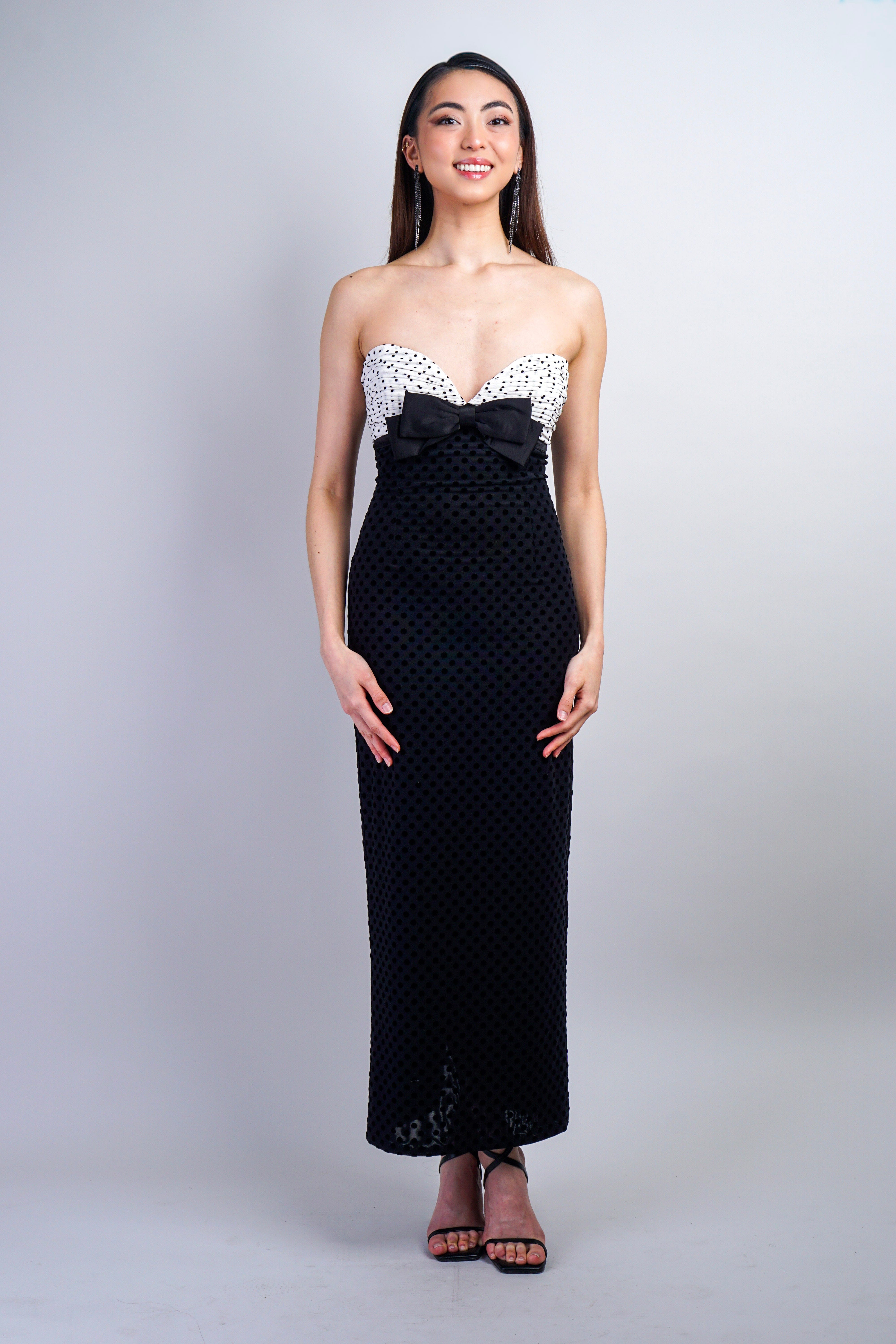 Private Label Black and White Polka Dot Sweetheart Midi Dress