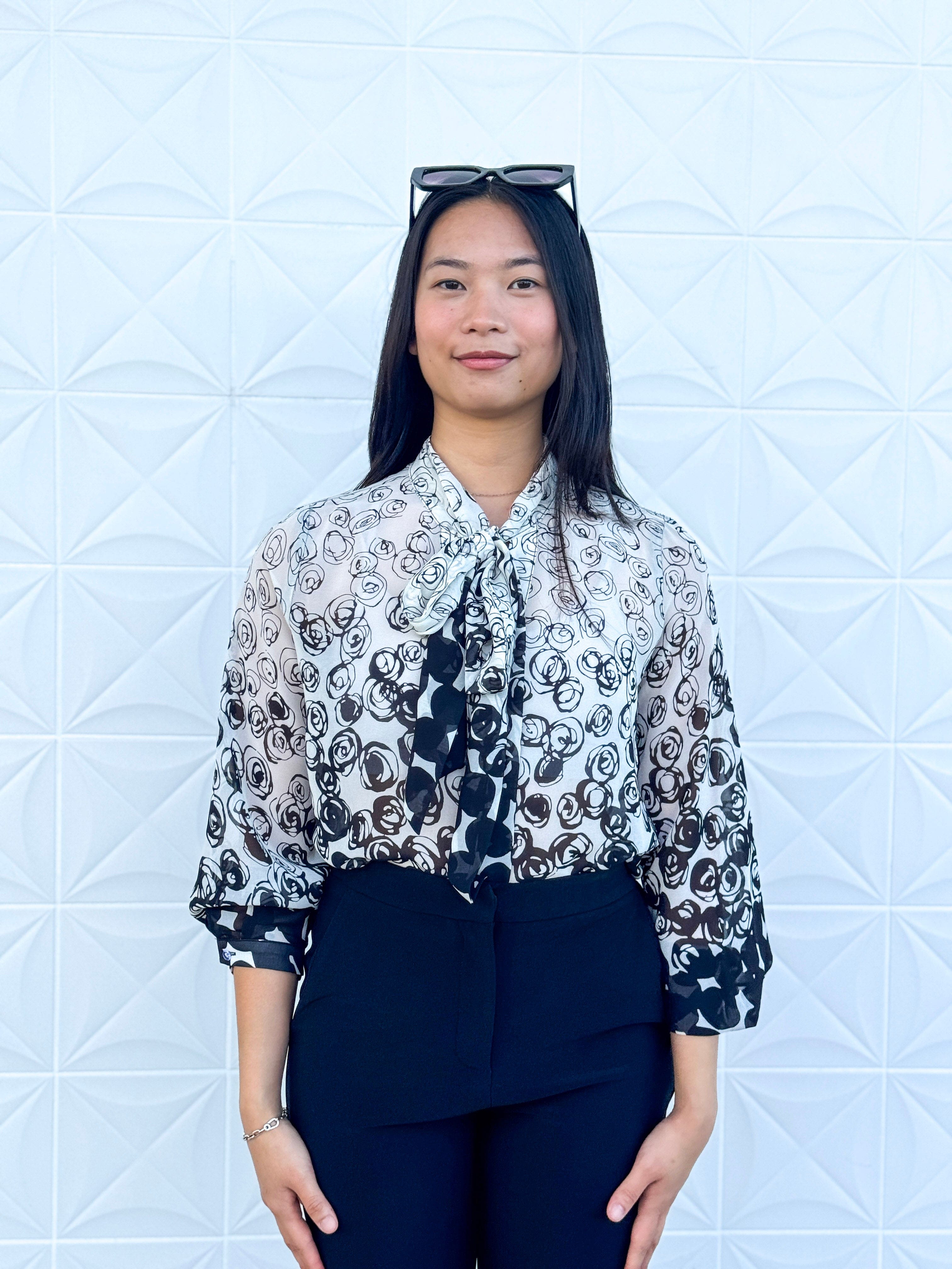 Private Label Black Rose Ombre Tie Front Top