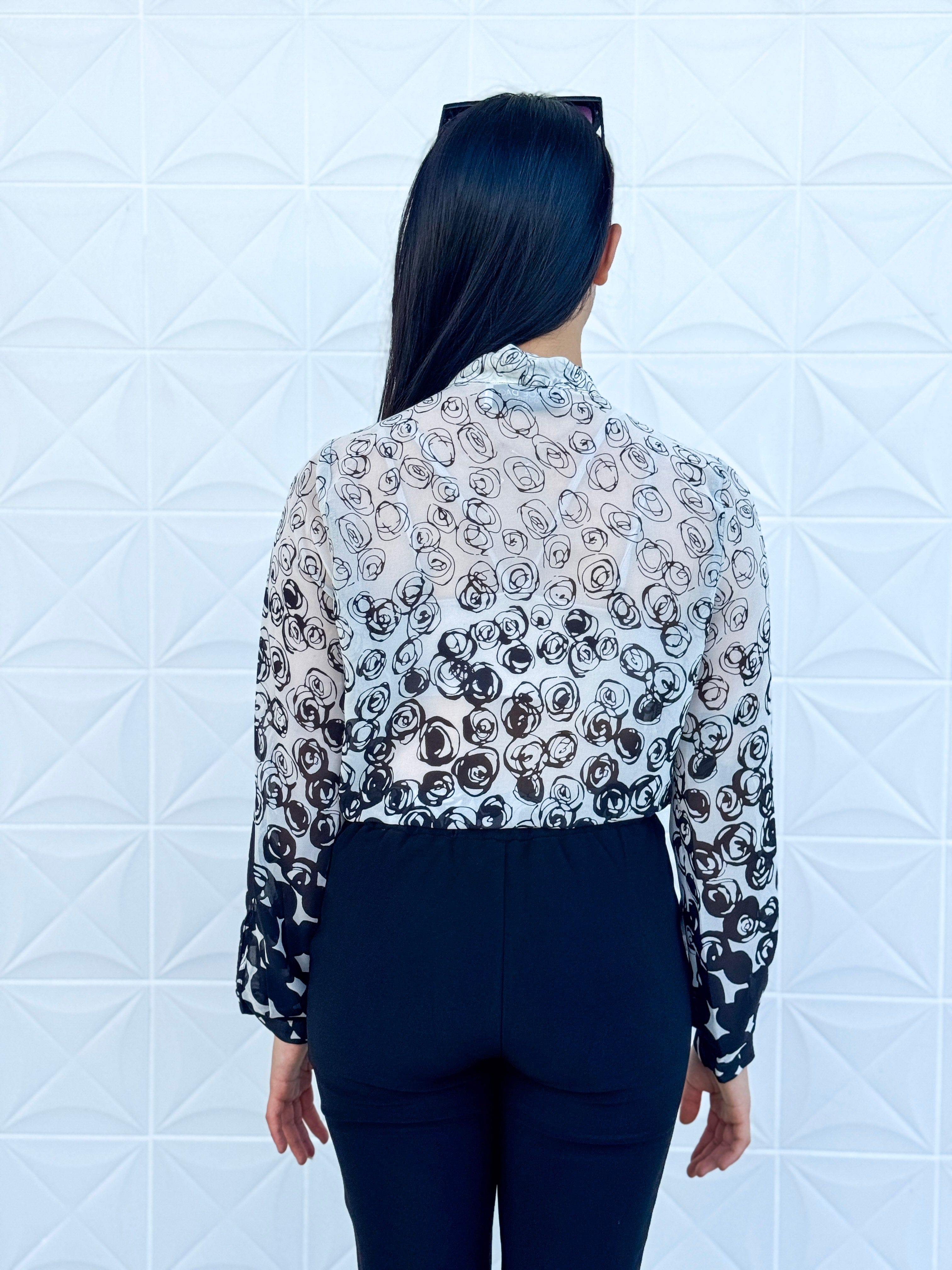 Private Label Black Rose Ombre Tie Front Top