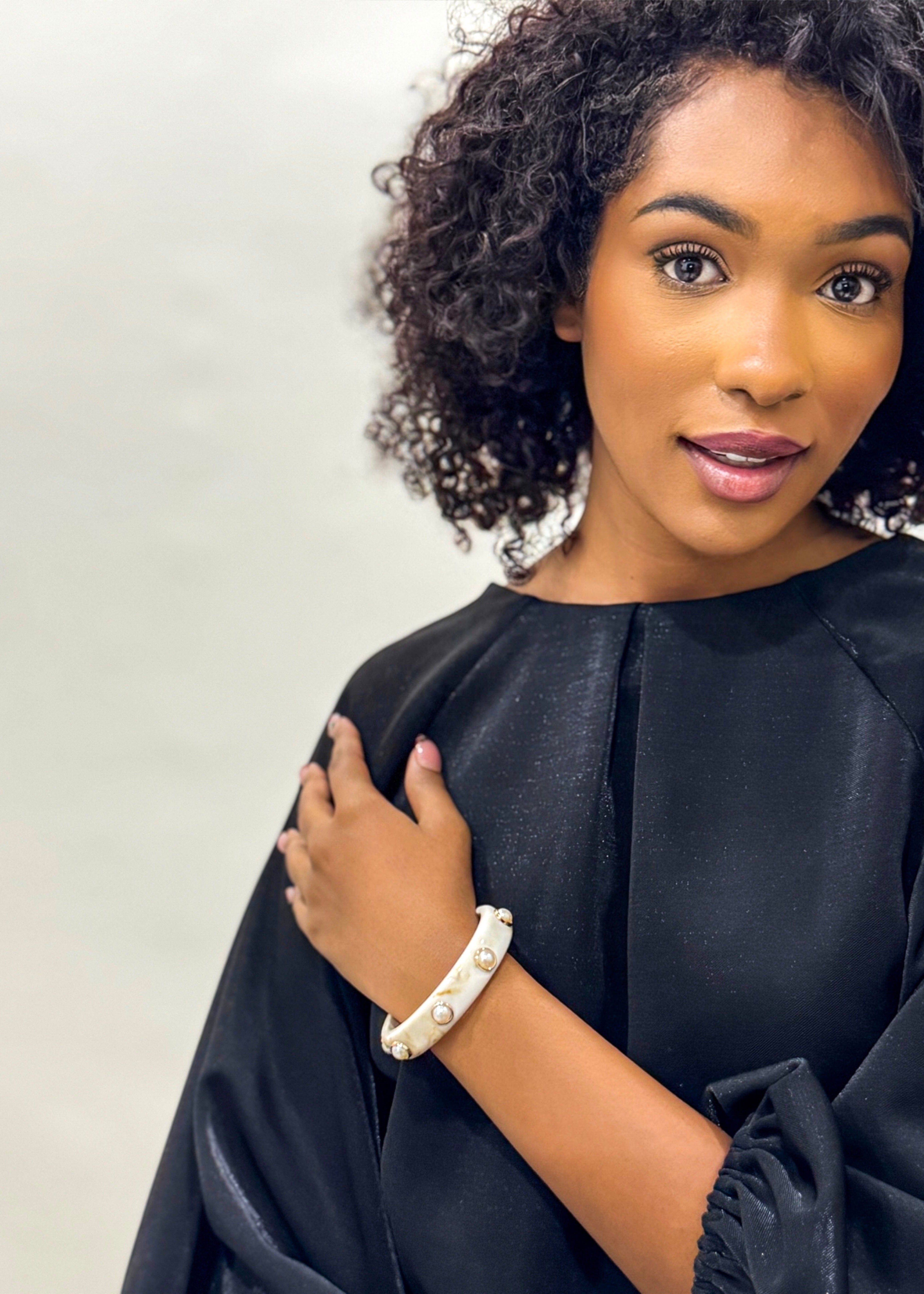 Private Label BRACELETS Pearl Acrylic Shell Bracelet