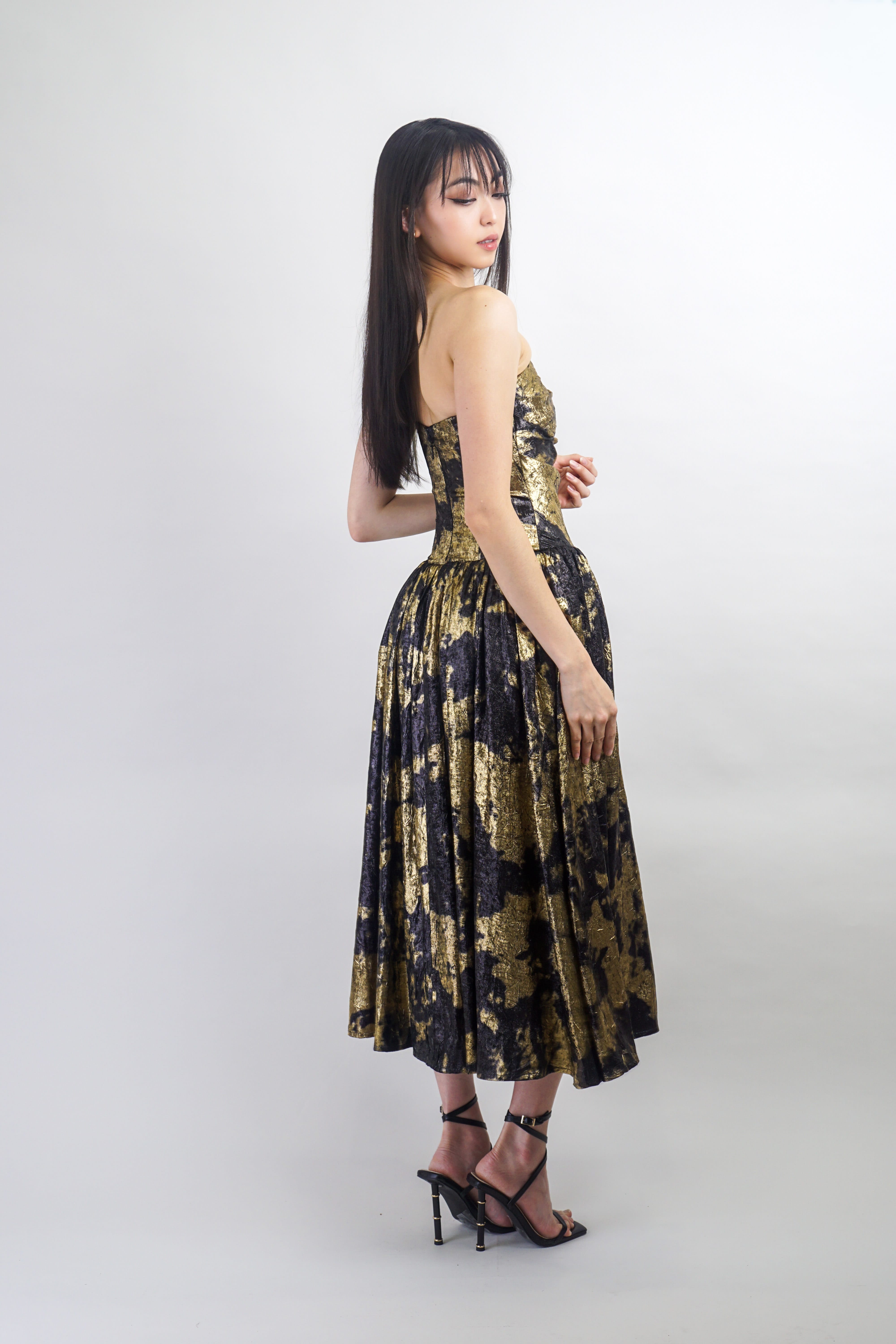 Private Label DRESSES Black & Gold Tie Dye Drop Waist Midi Dress