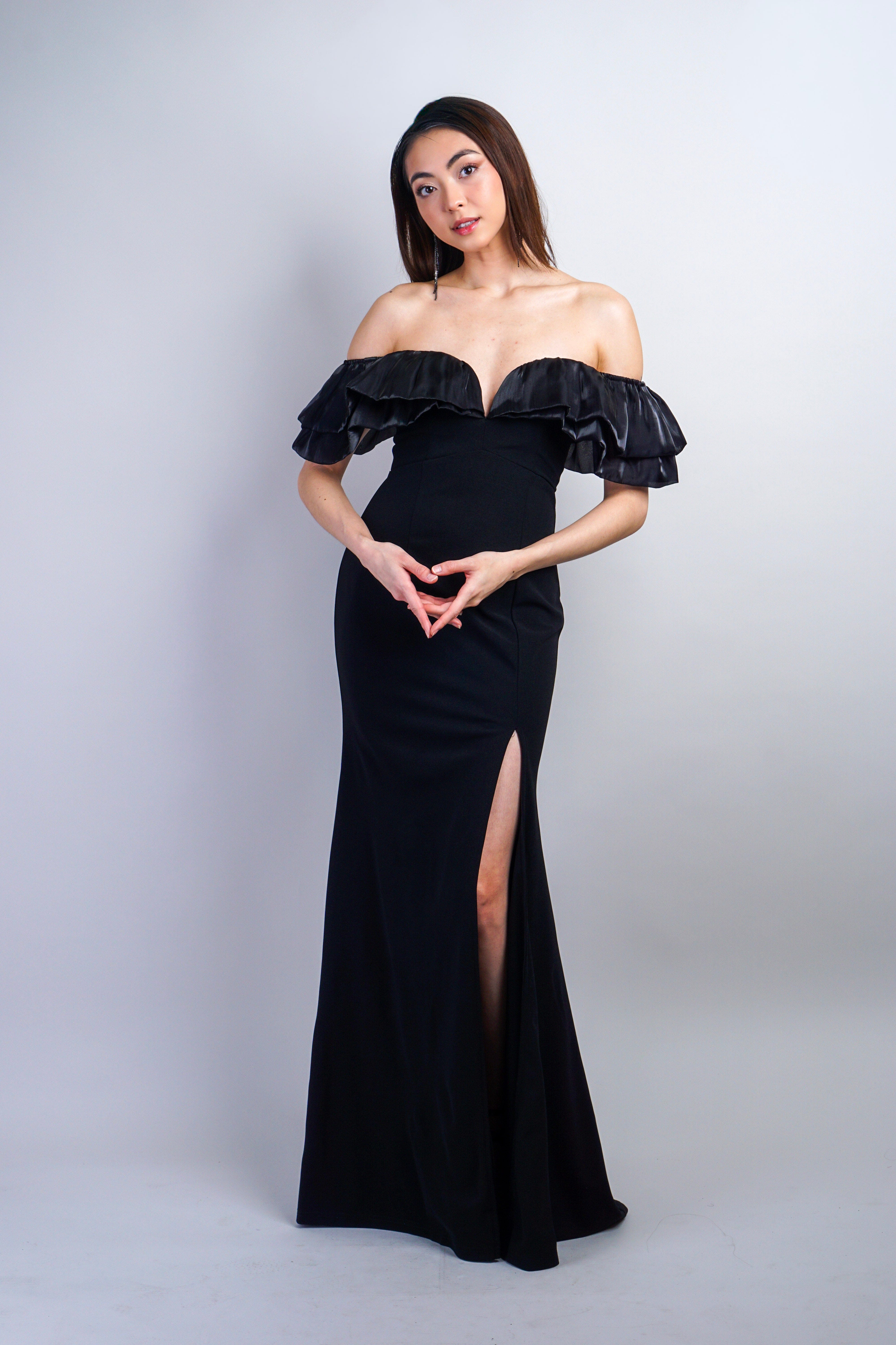 Private Label DRESSES Black Sweetheart Off Shoulder Mermaid Gown