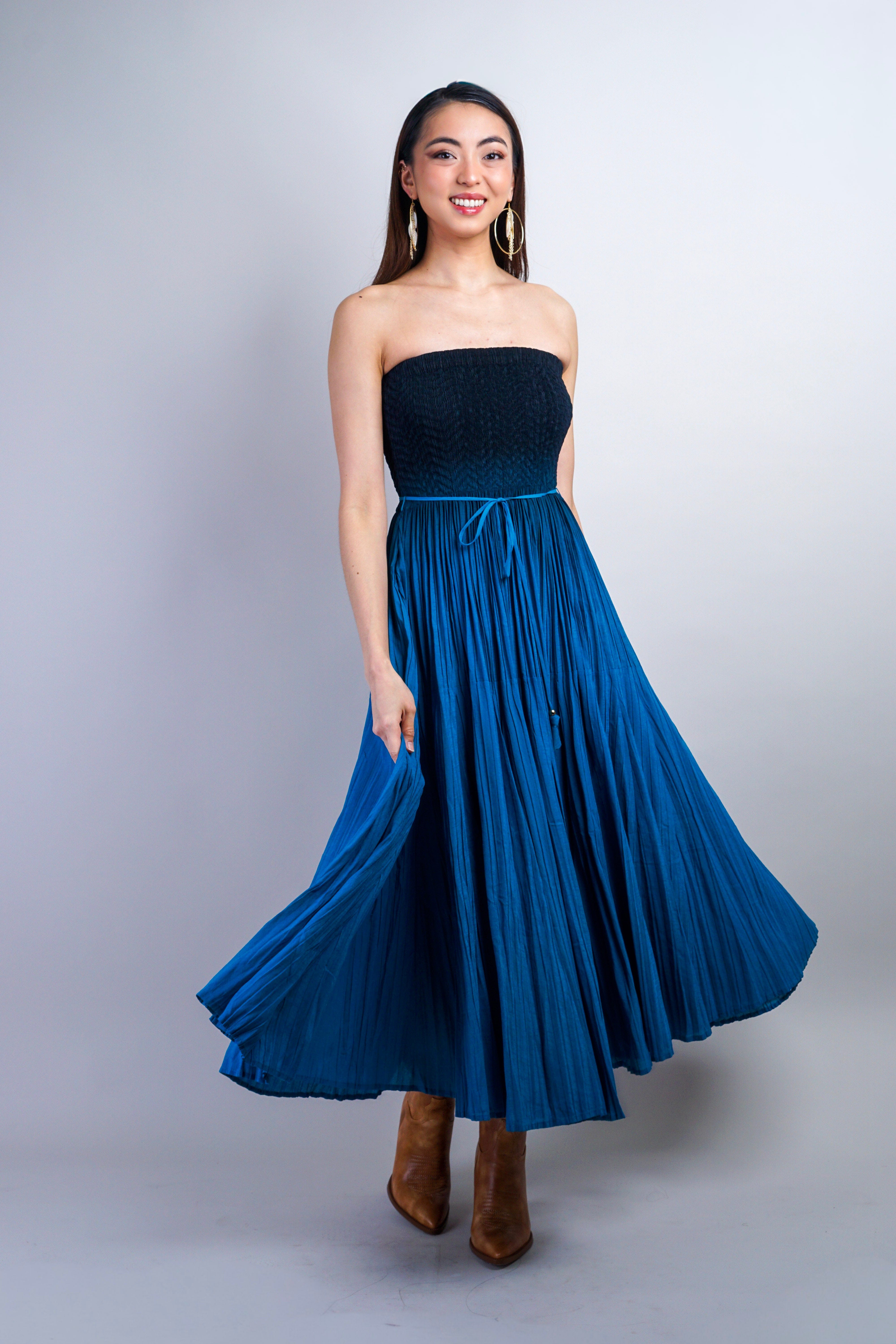 Private Label DRESSES Teal Blue Pleating Tube Midi Dress