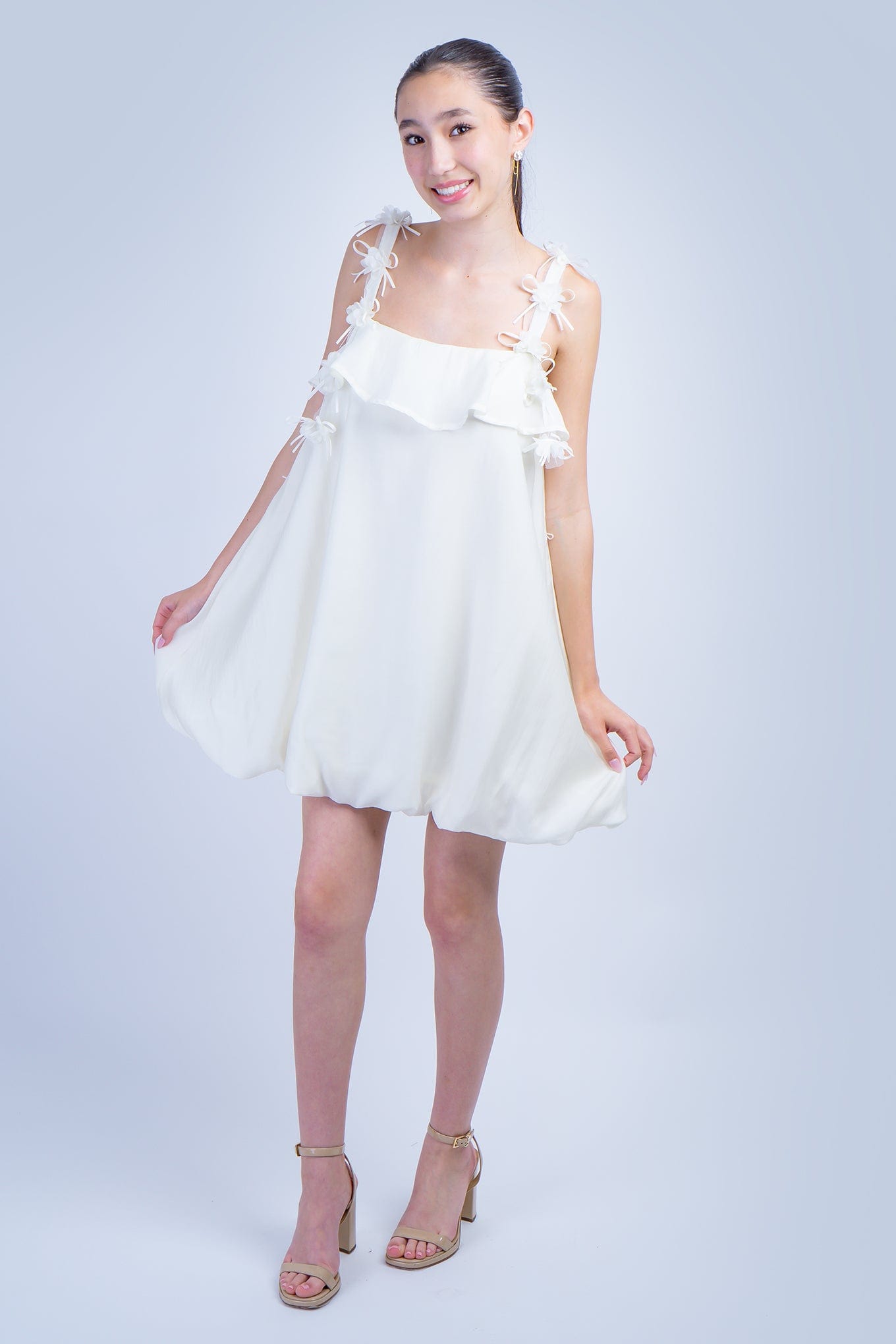 DCD DRESSES White Shift Floral String  Dress