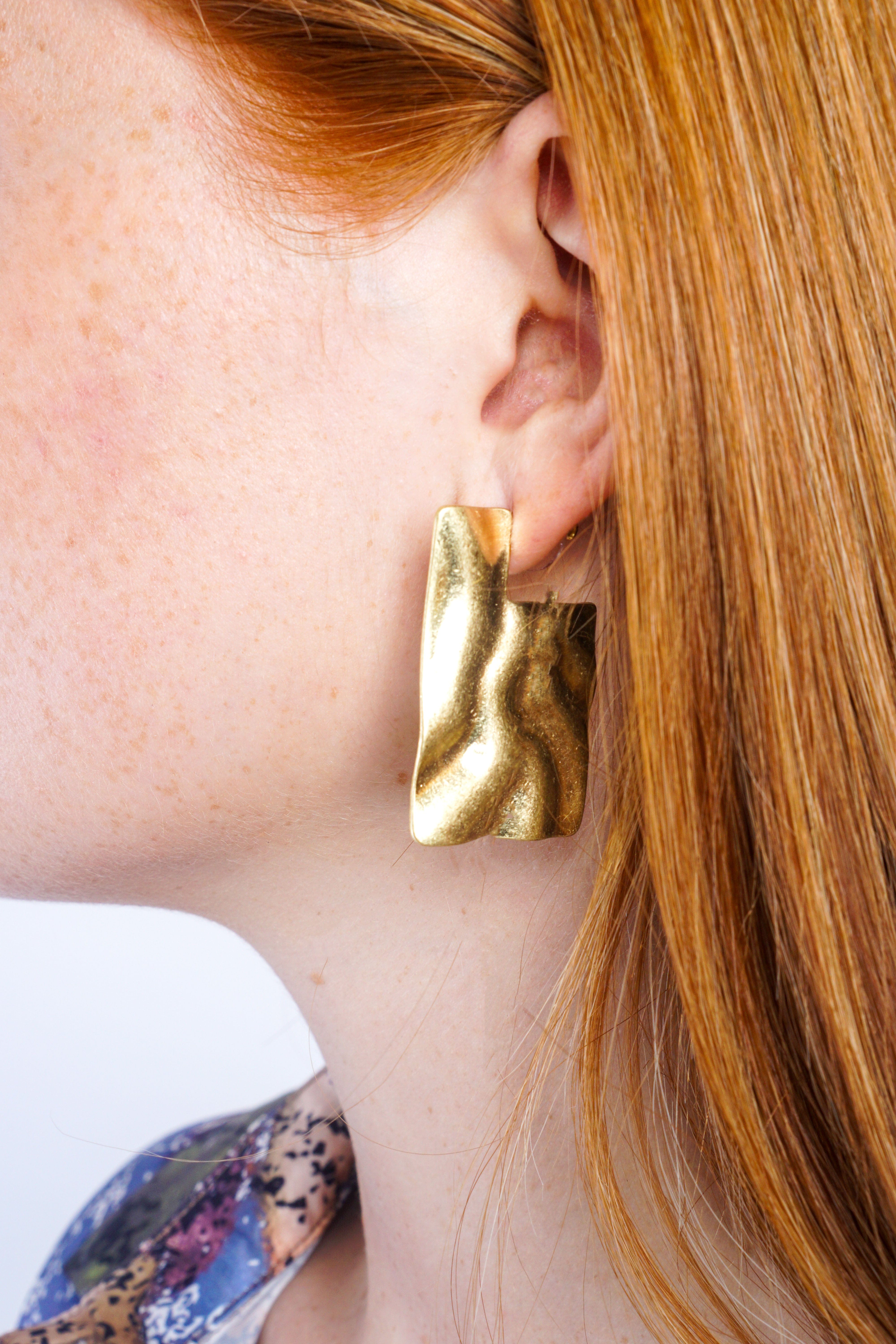 Private Label EARRINGS Matte Gold Wrinkle Rectangle Earrings