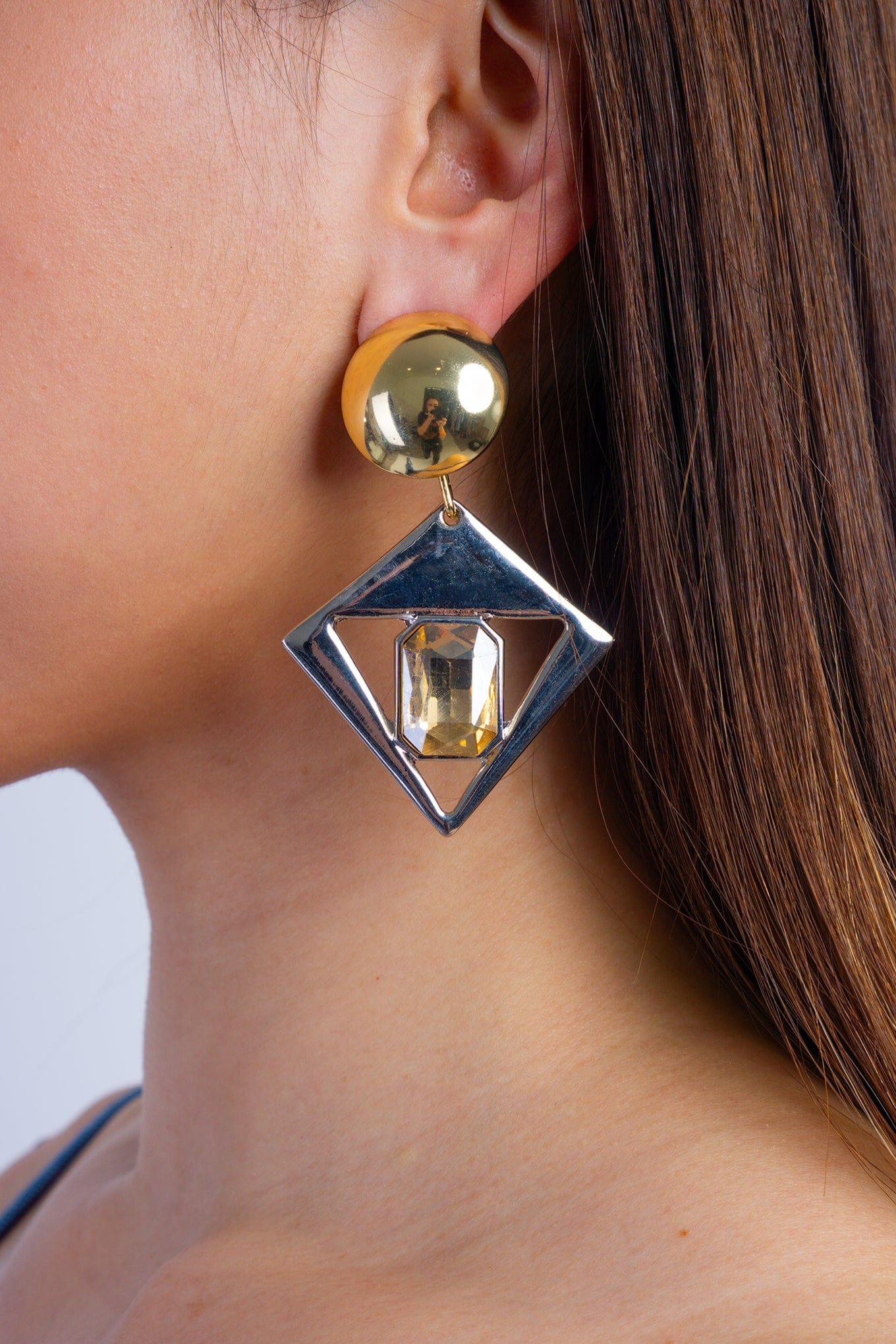 DCD EARRINGS Triangle Gemstone Contrast Geometric Diamond Earrings