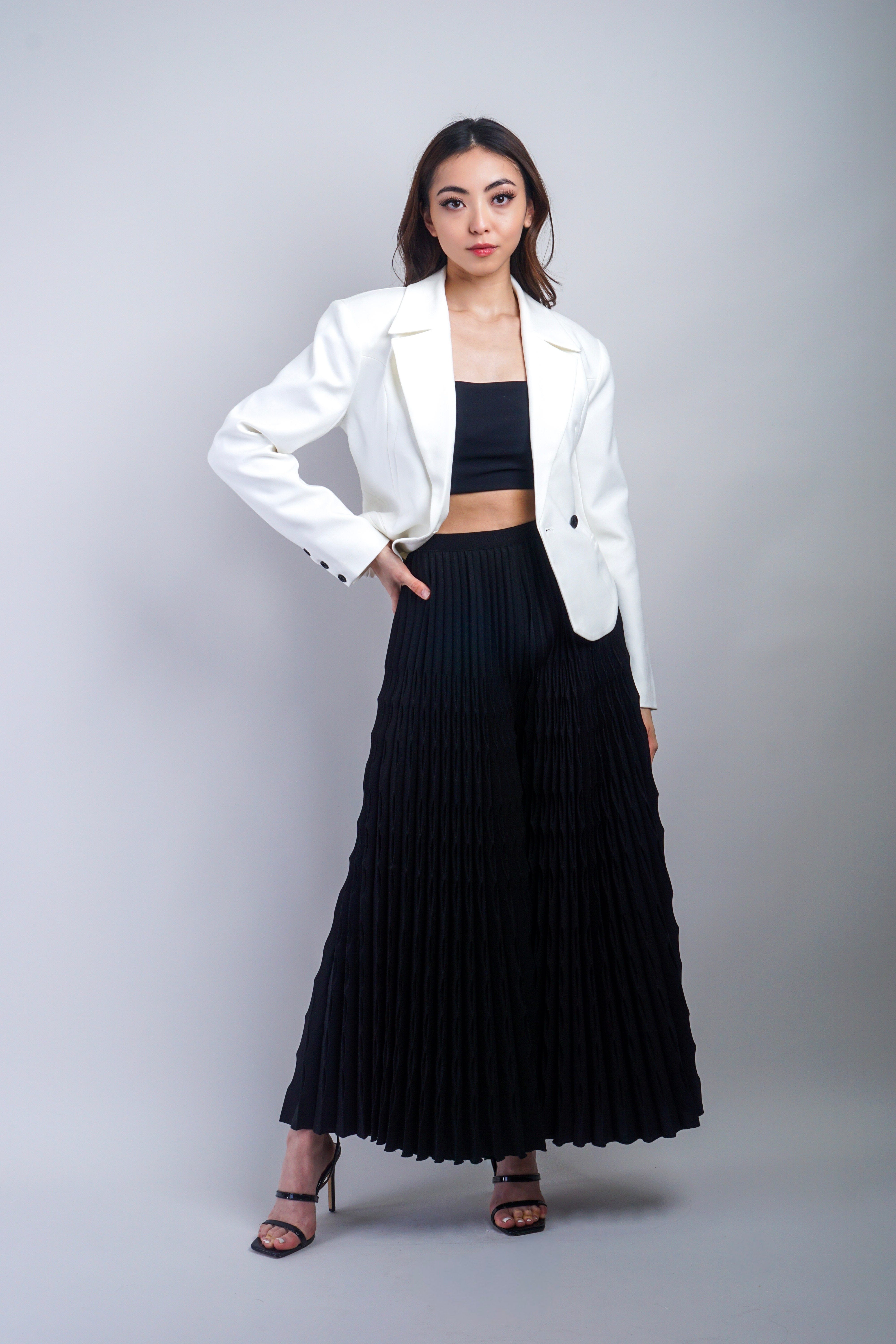 Private Label PANTS Black Wavy Pleated Pant