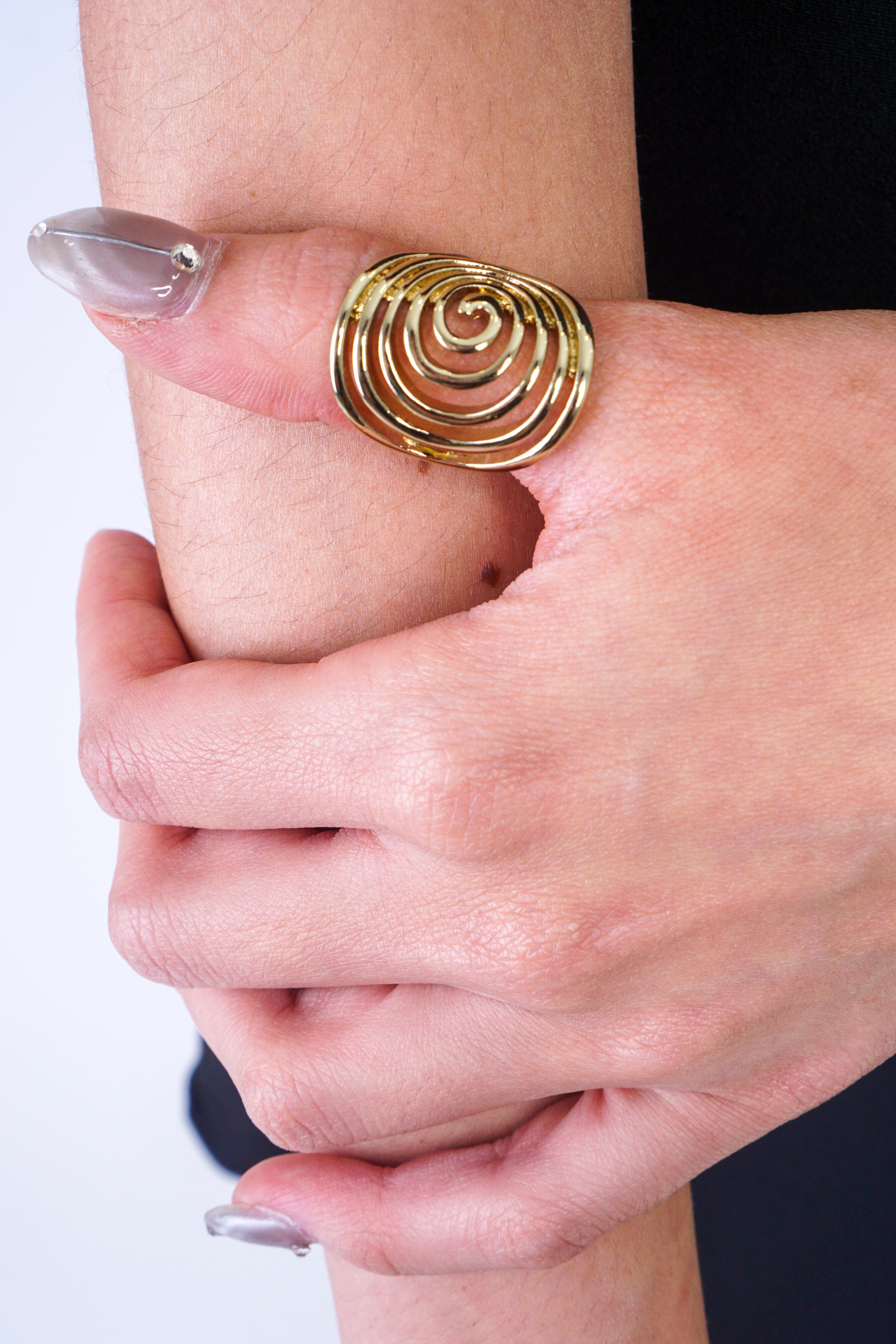 Private Label RINGS Gold Spiral Ring