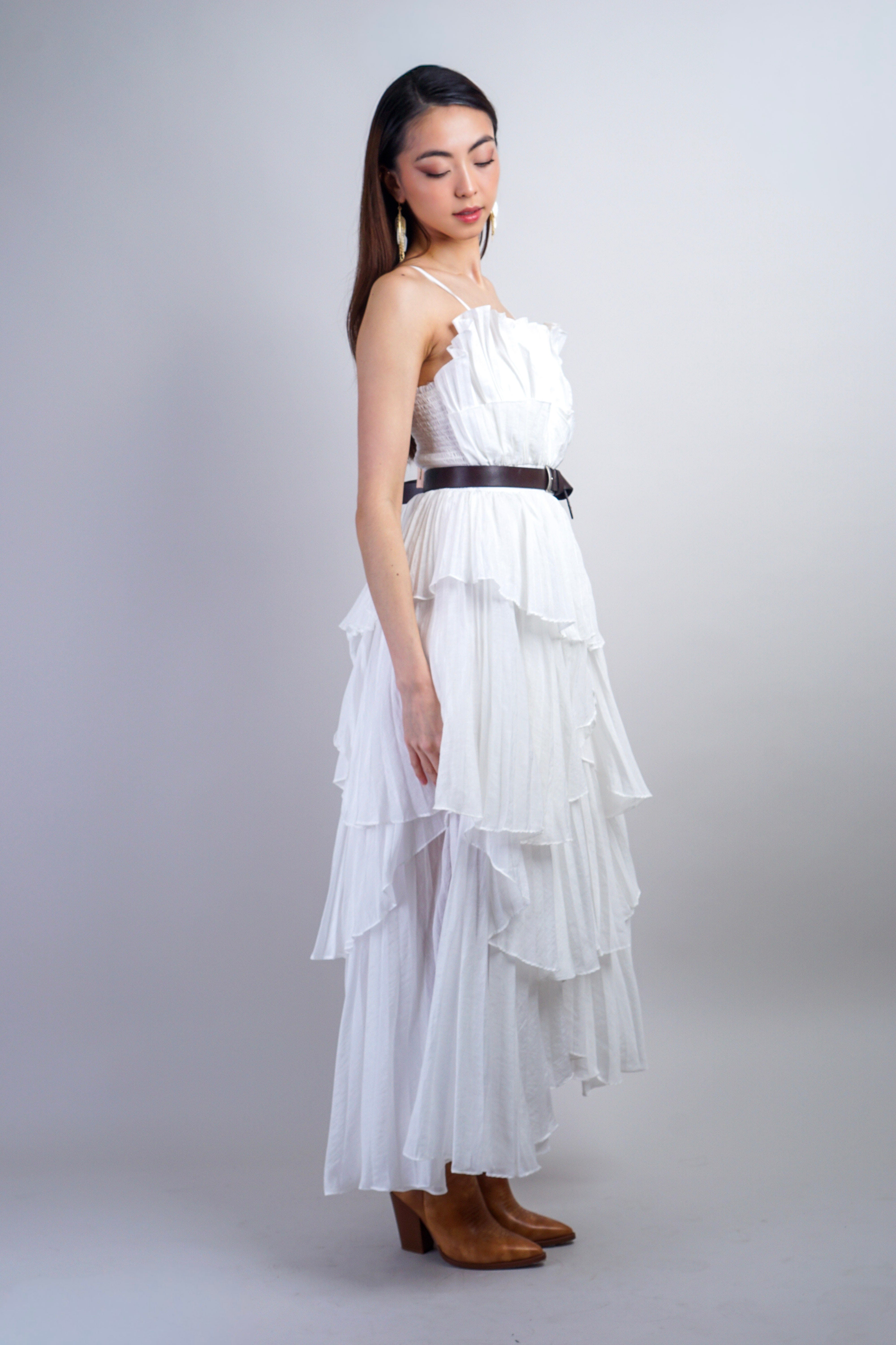 Private Label White Ruffle Sleeveless Maxi Dress