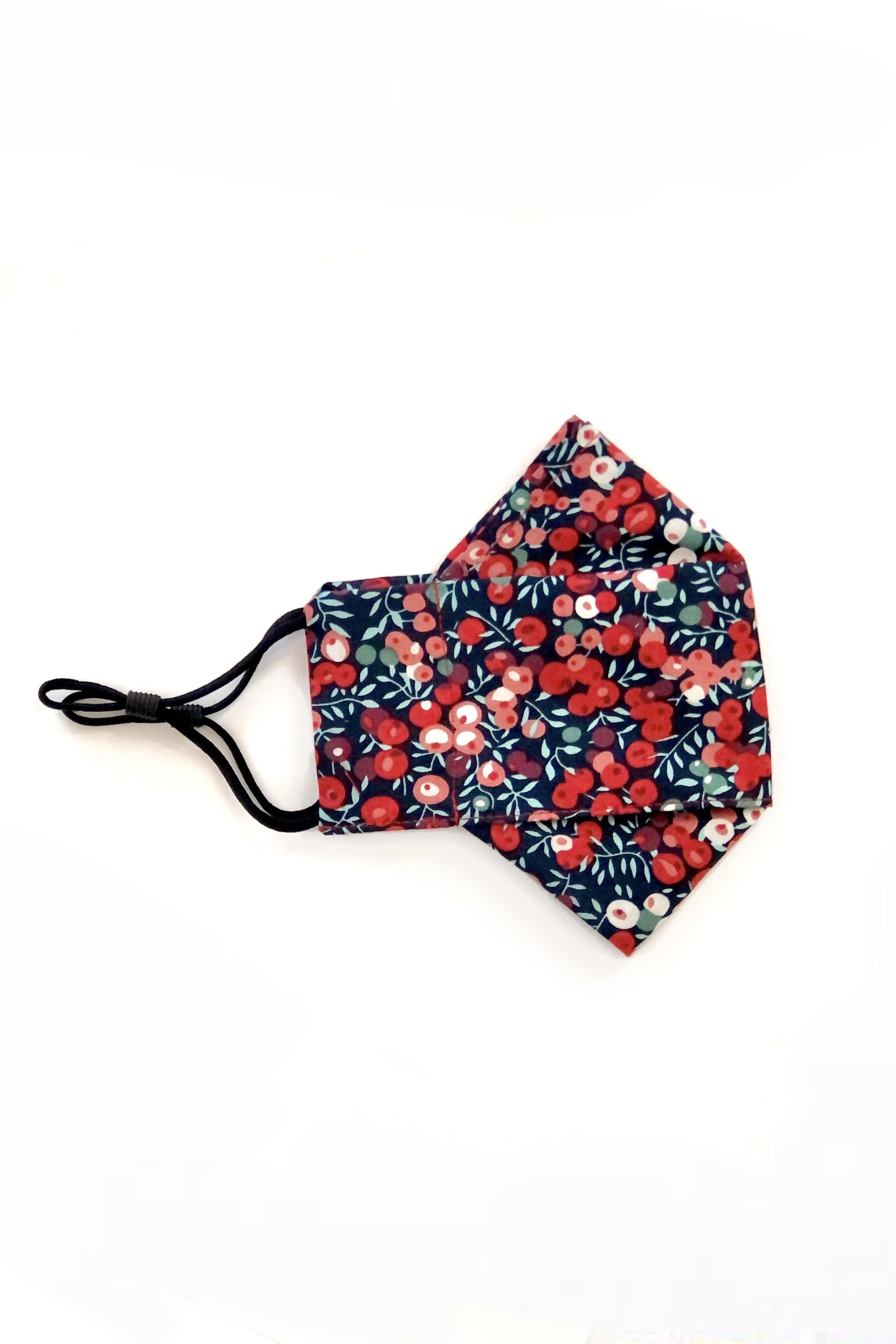 Box Pleated Face Masks Winter Garden Floral Box Pleat Mask - Chloe Dao